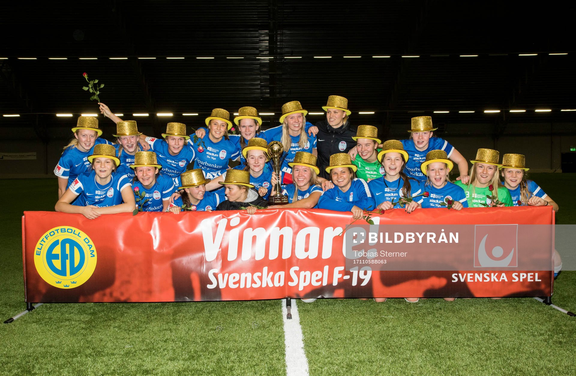Eskilstuna firar segern i finalen i Svenska spel F19 mellan