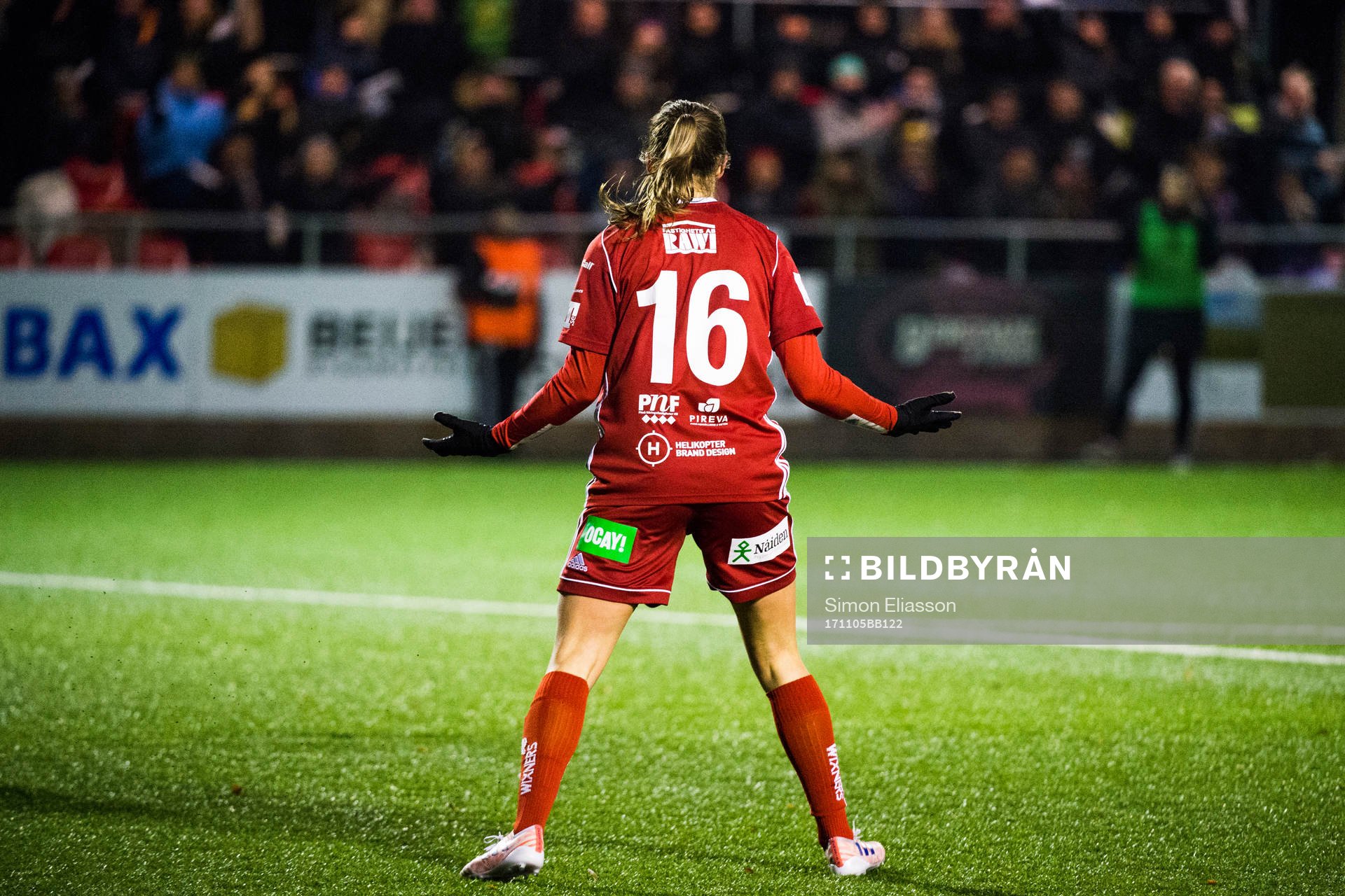 Piteås Felicia Karlsson jublar