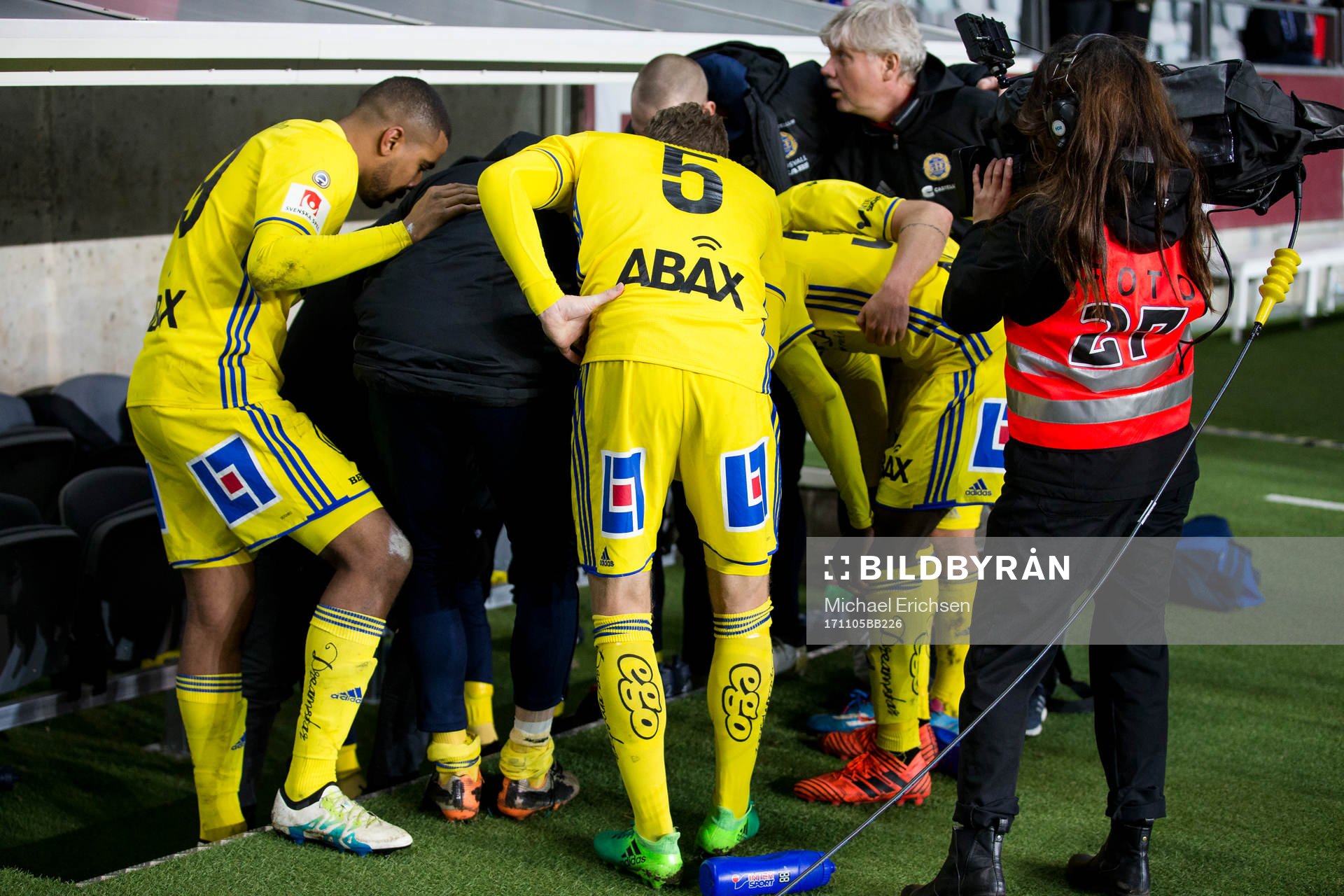 Sundsvall väntar på besked från övriga matcher i