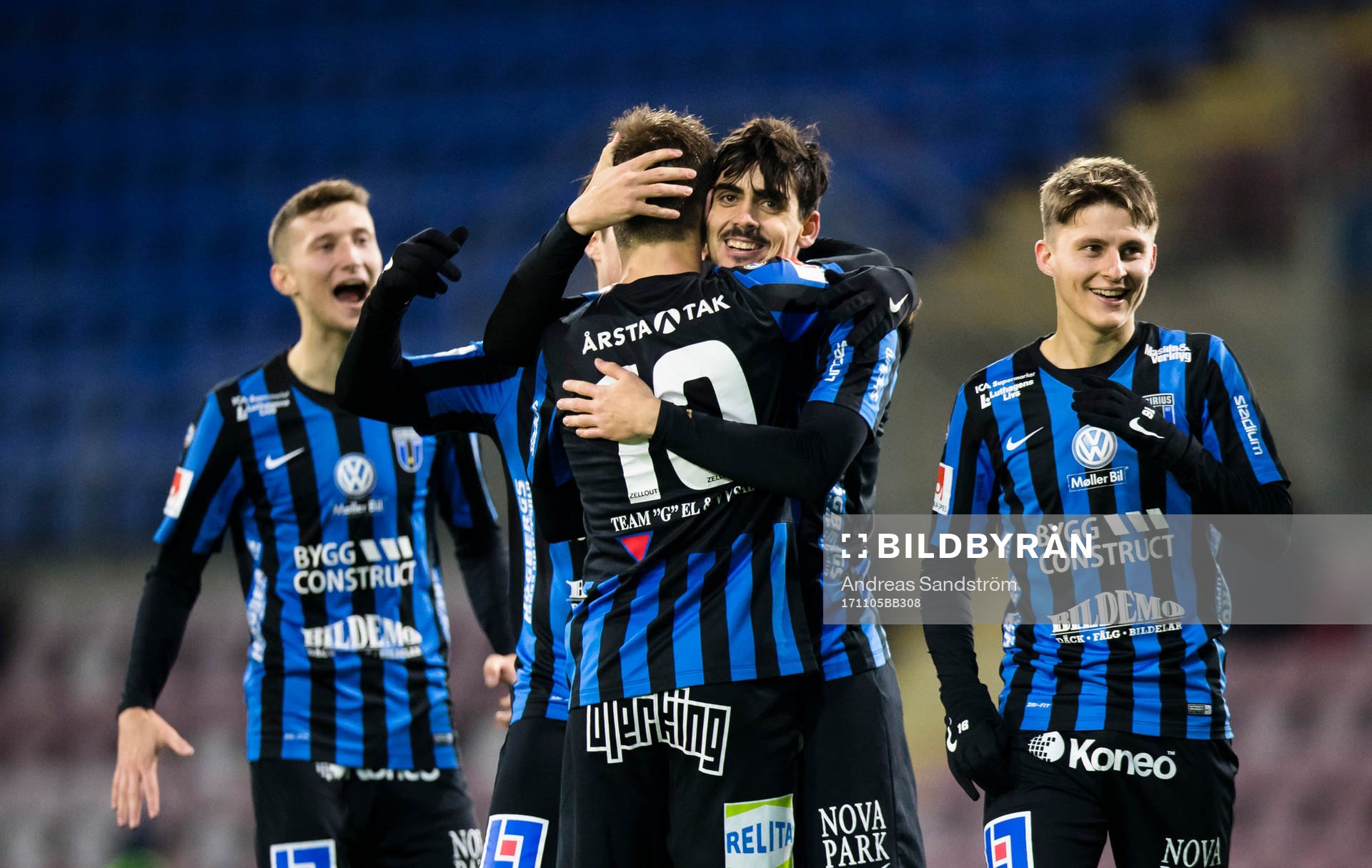 Sirius Zackarias Faour (m) gör 0-3 och jublar med