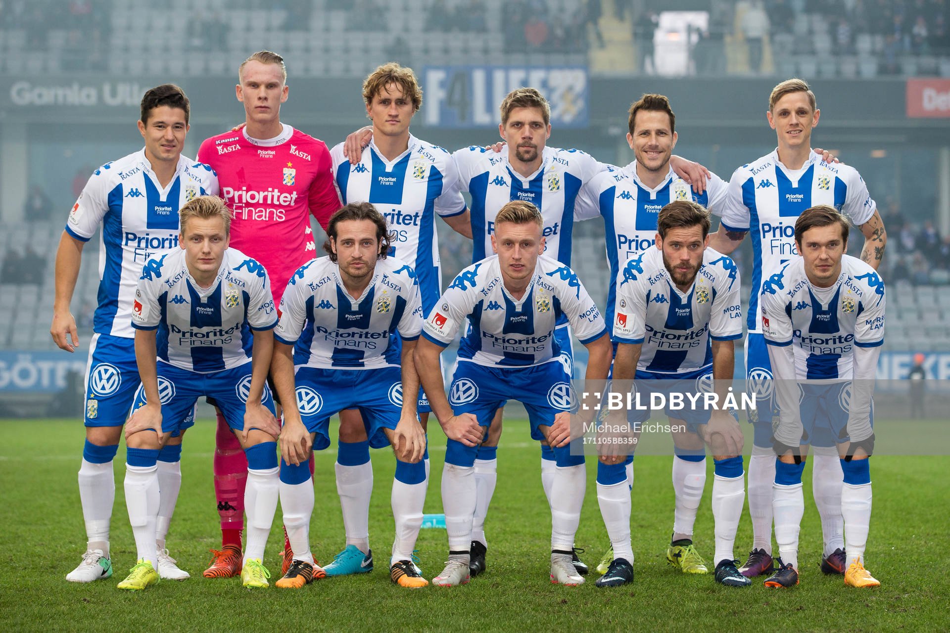 IFK Göteborgs startelva uppe fr.v. David Boo Wiklander,