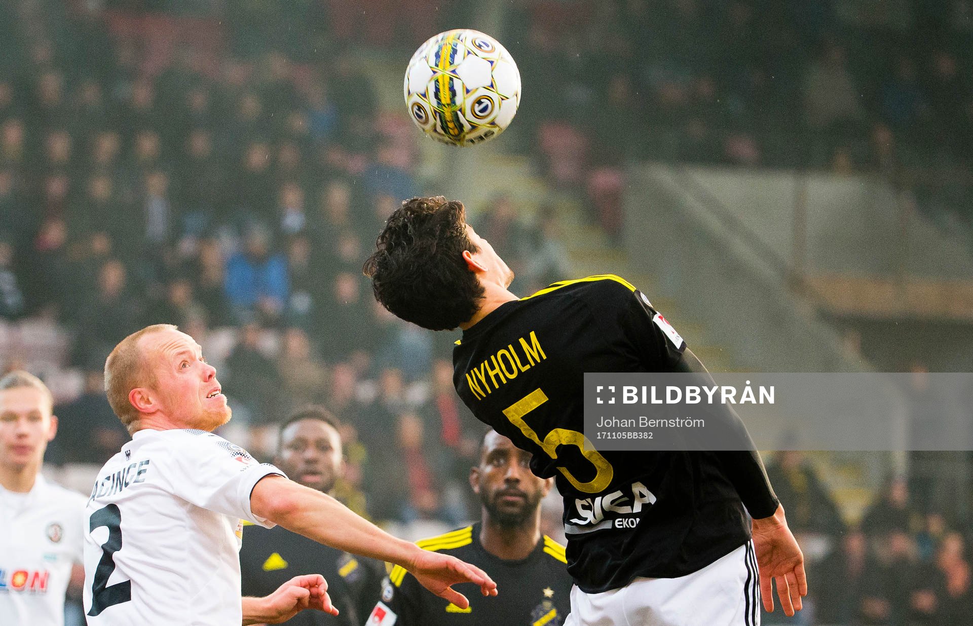 s Jesper Nyholm