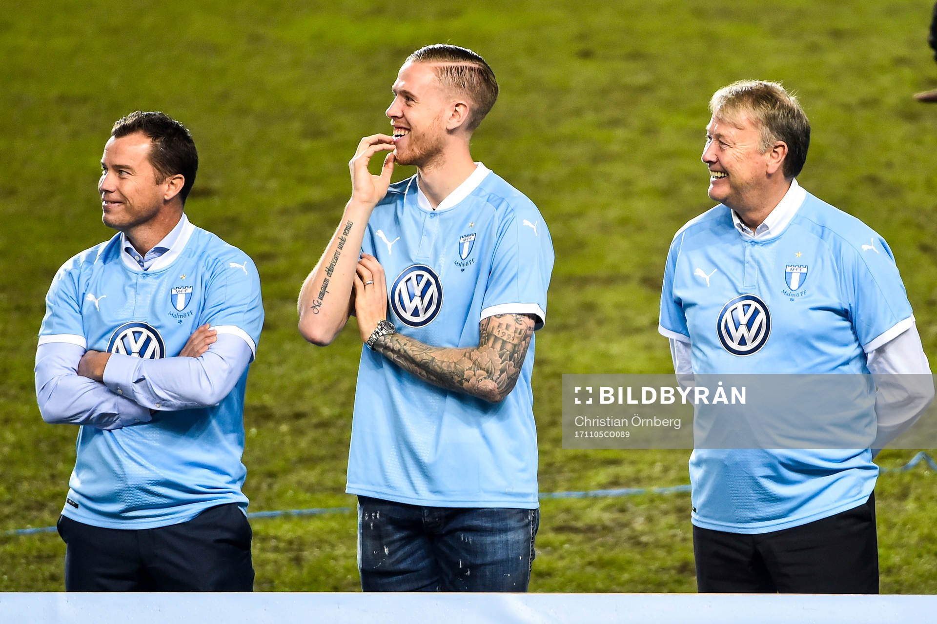 Malmö FFs tjugo guld uppmärksammas, 2010 Daniel Andersson, 2013, Pontus Jansson och 2014, Åge Hareide efter fotbollsmatchen i Allsvenskan mellan Malmö FF och Häcken den 5 november 2017 i Malmö.