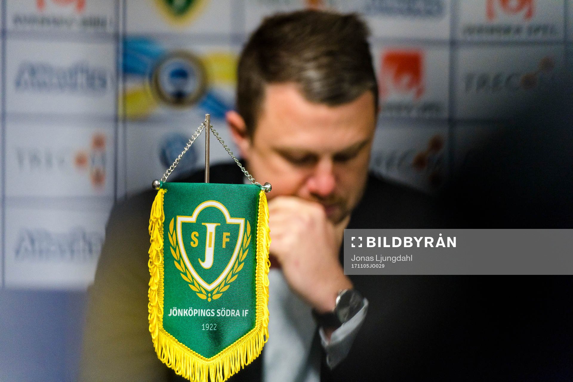 Jönköpings tränare Jimmy Thelin deppar