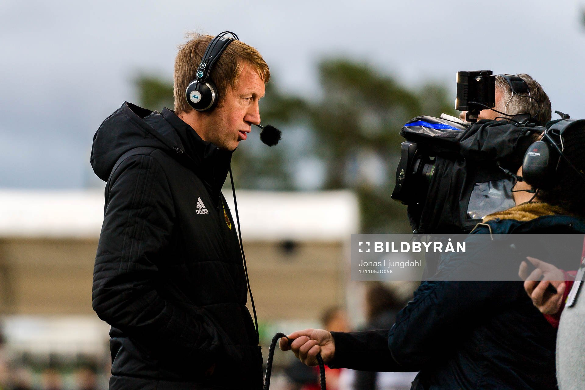 Östersunds tränare Graham Potter blir intervjuad av Cmore