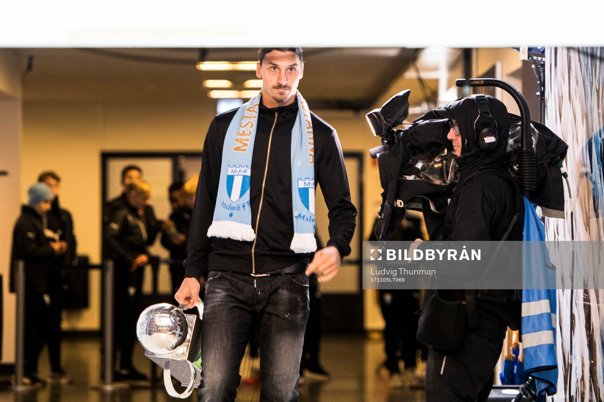 Malmö FFs Zlatan Ibrahimovic kommer ut med Lennart