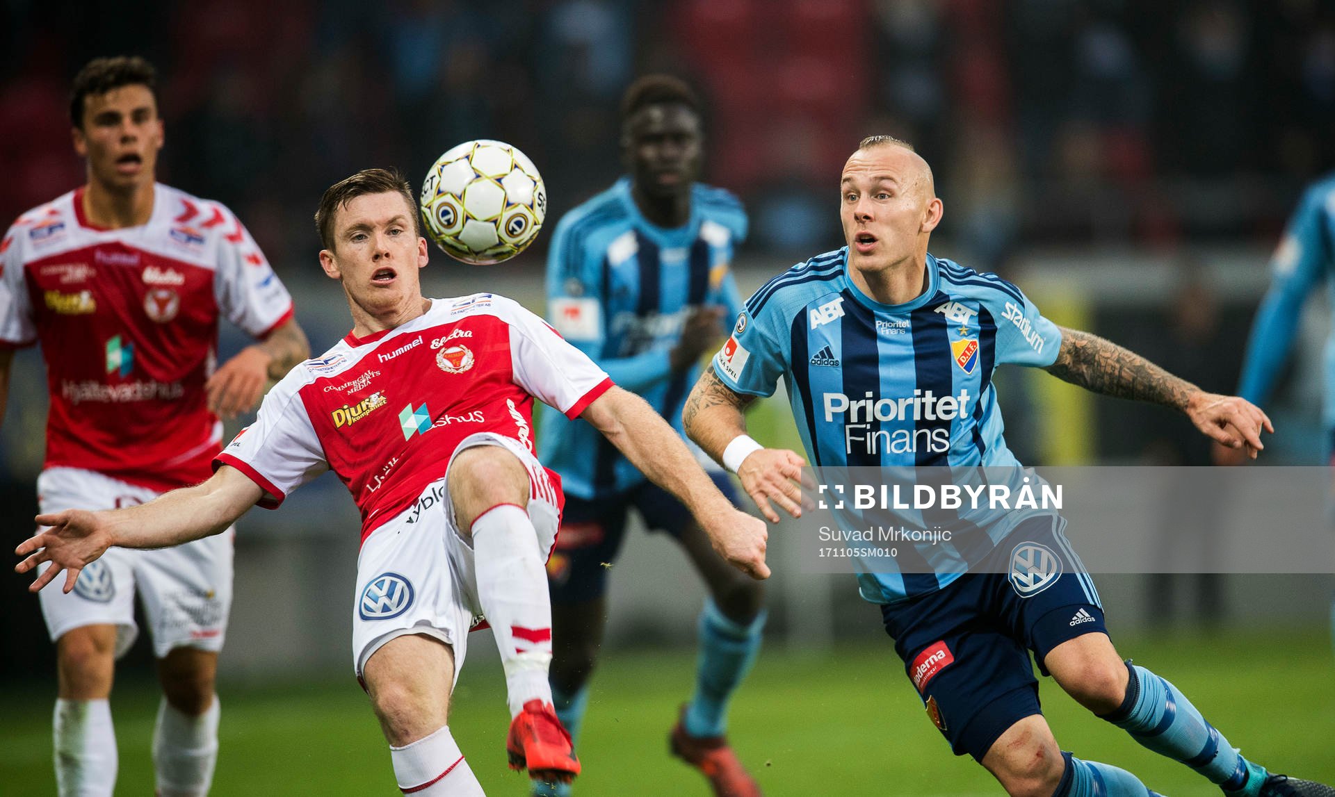 Kalmars Victor Agardius och Djurgårdens Magnus Eriksson