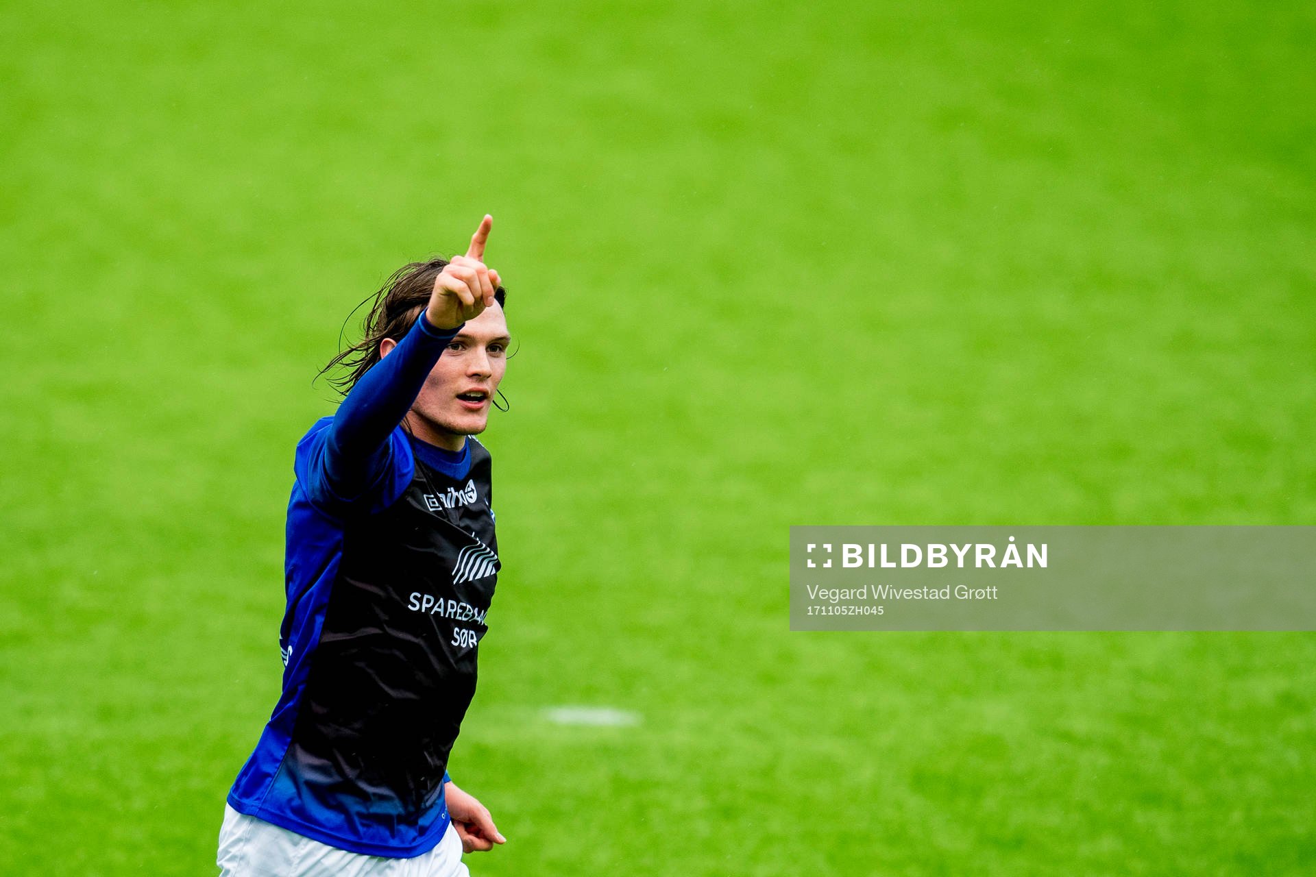 Kristjan Floki Finnbogason of Start celebrates after scoring 2-2 during the Obos-ligaen match between Åsane and Start on November 5, 2017 in Åsane.
