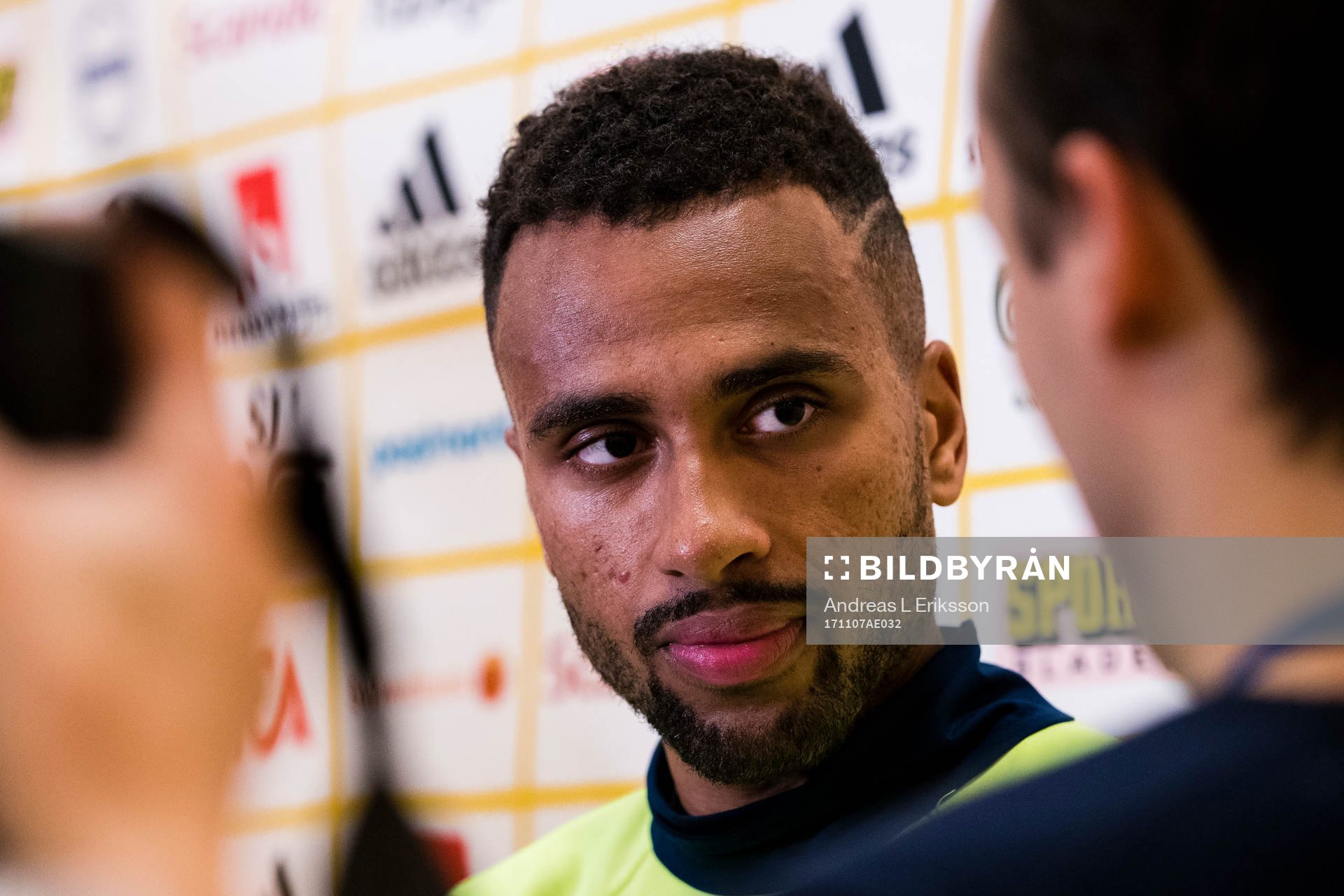 Sveriges Isaac Kiese Thelin