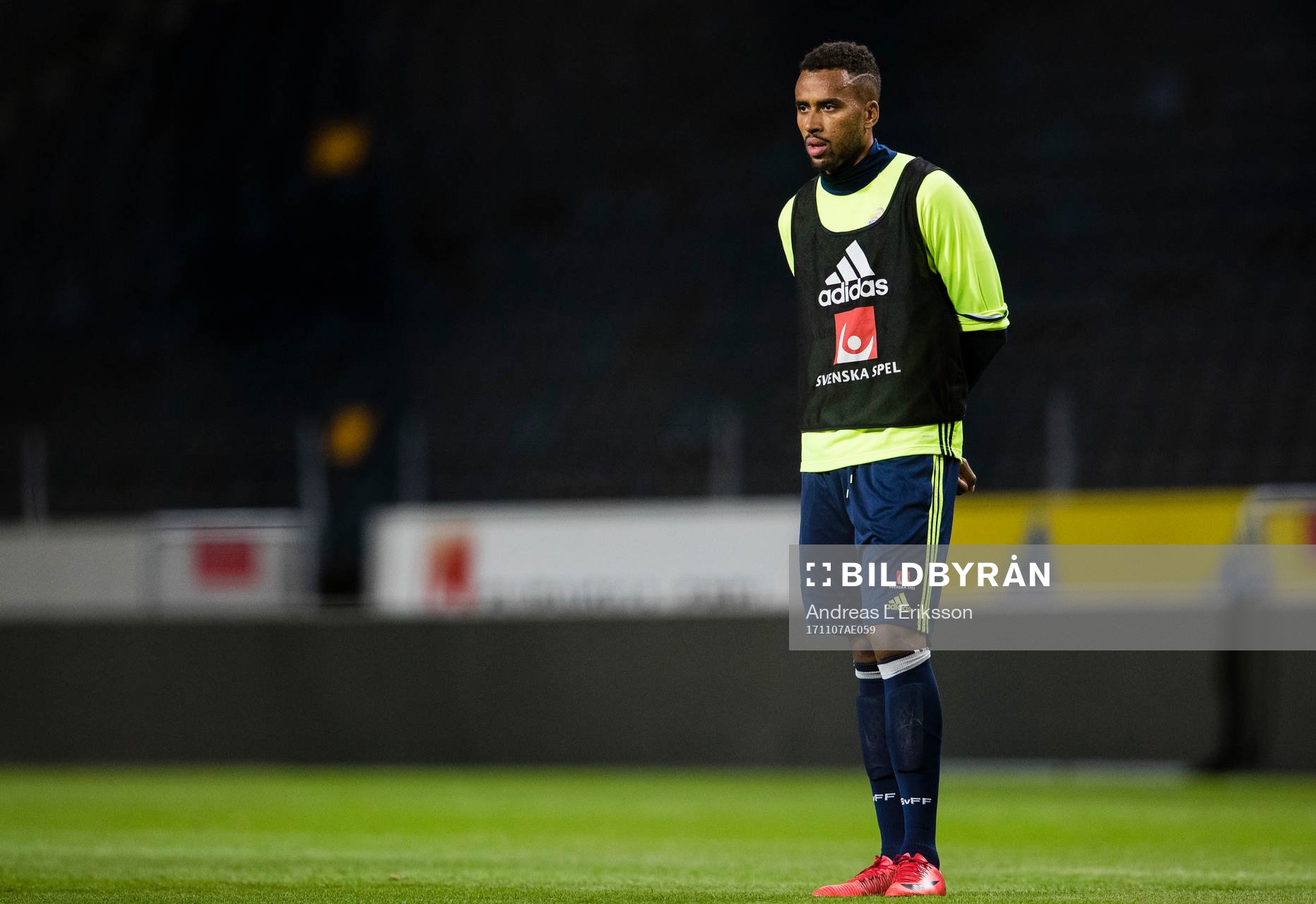 Sveriges Isaac Kiese Thelin