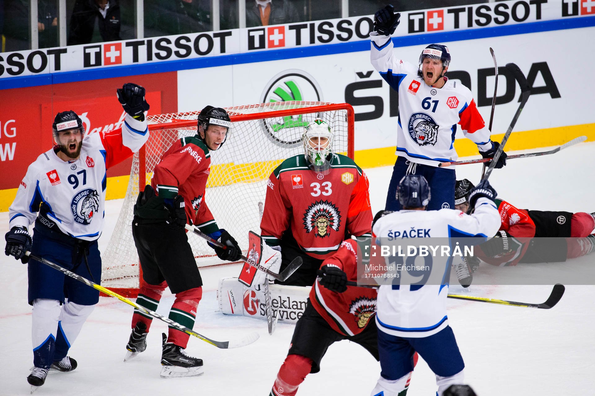 Frölundas målvakt Johan Mattsson deppar