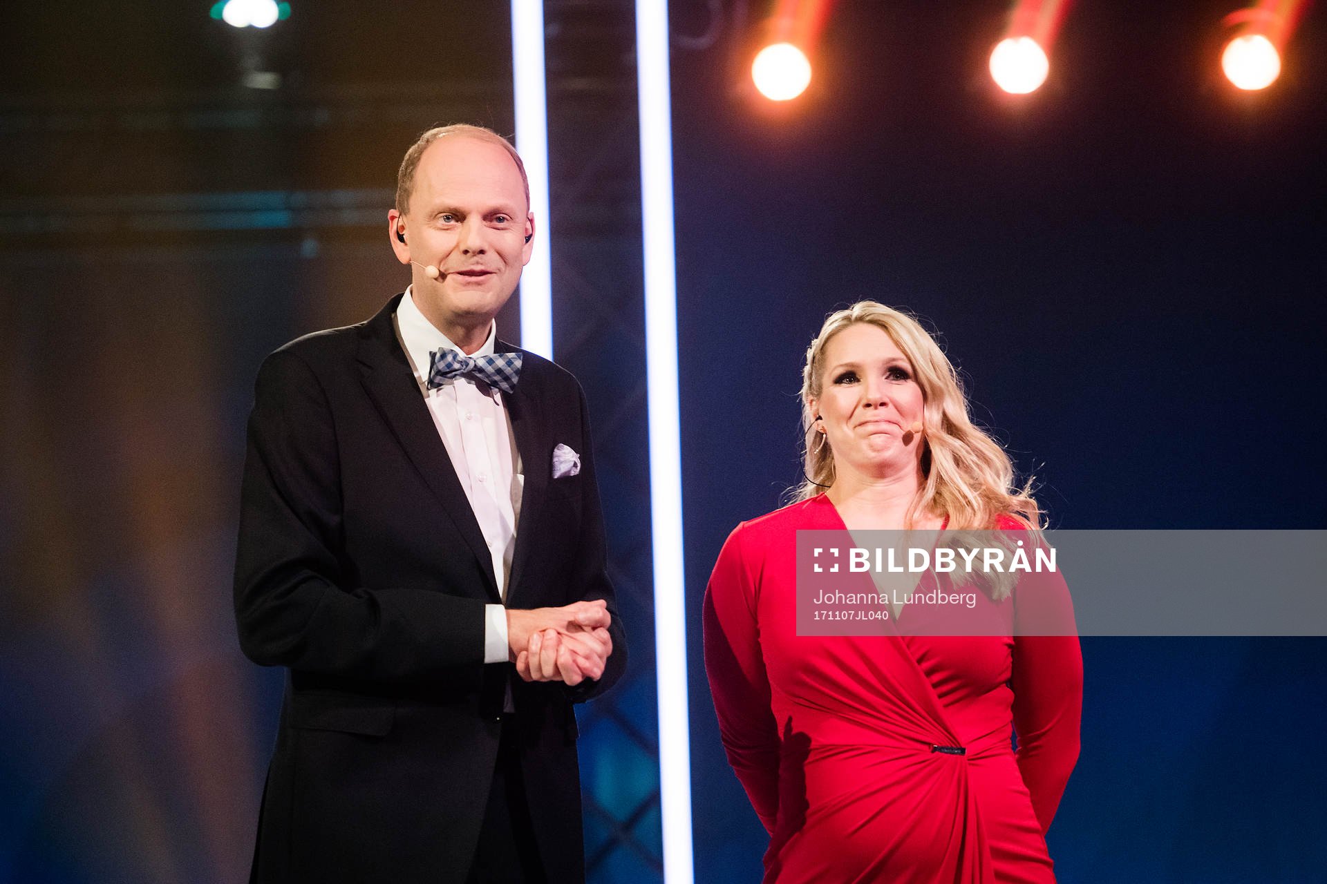 Programledare Lasse Granqvist och Anna Brolin