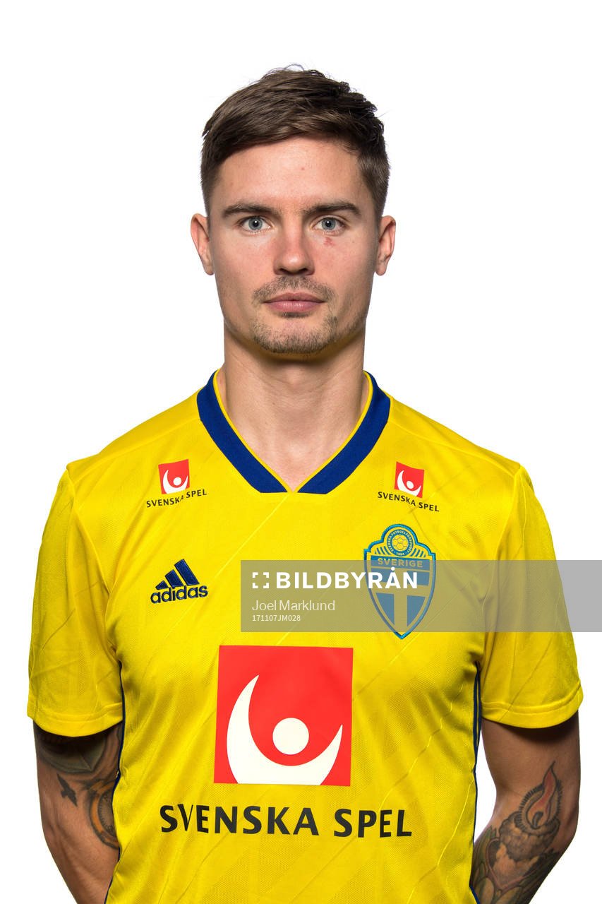 Mikael Lustig, spelare i Sveriges fotbollslandslag