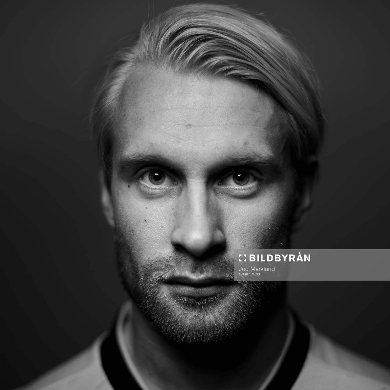 Johan Larsson, spelare i Sveriges fotbollslandslag