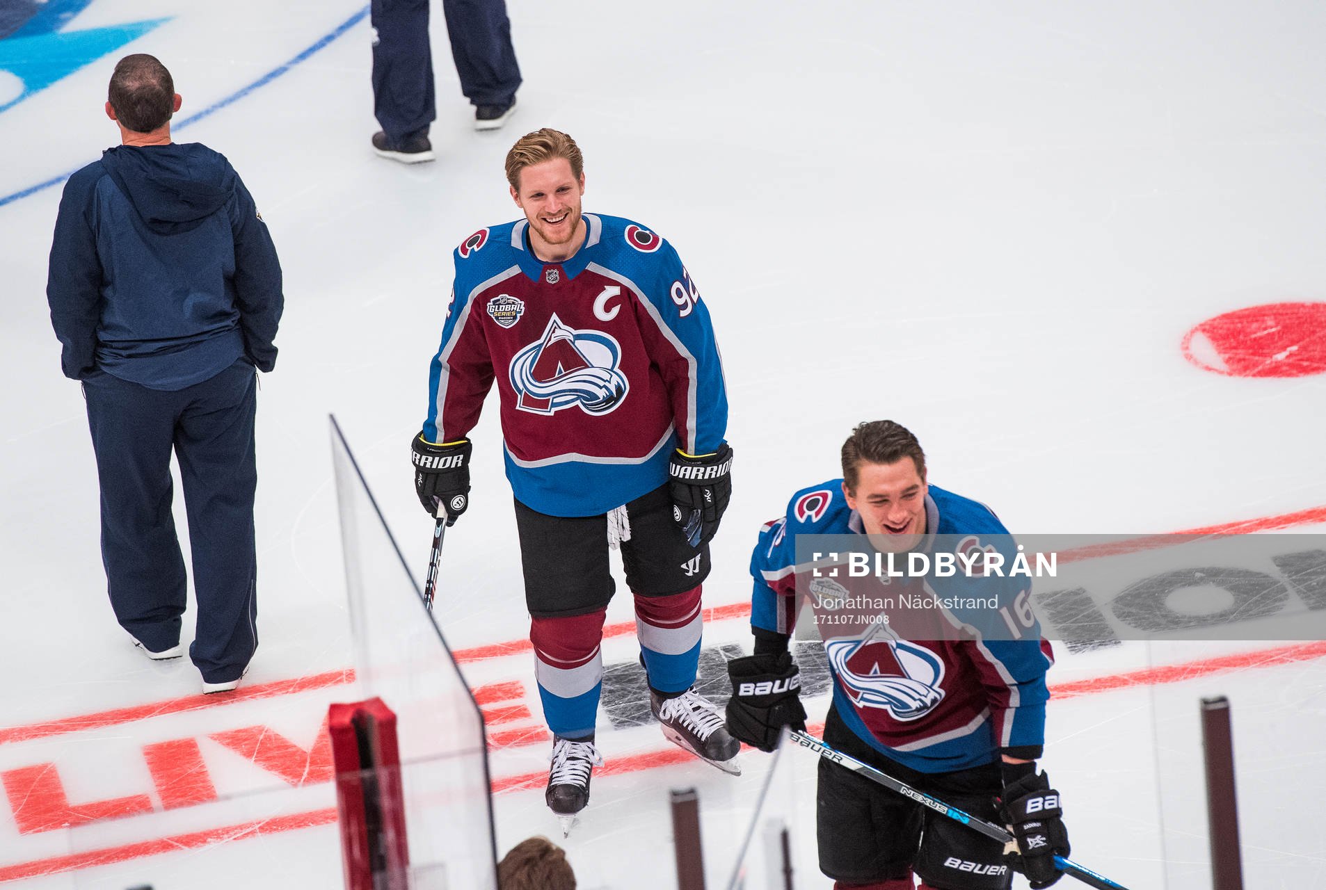 Gabriel Landeskog (vänster) och Nikita Zadorov