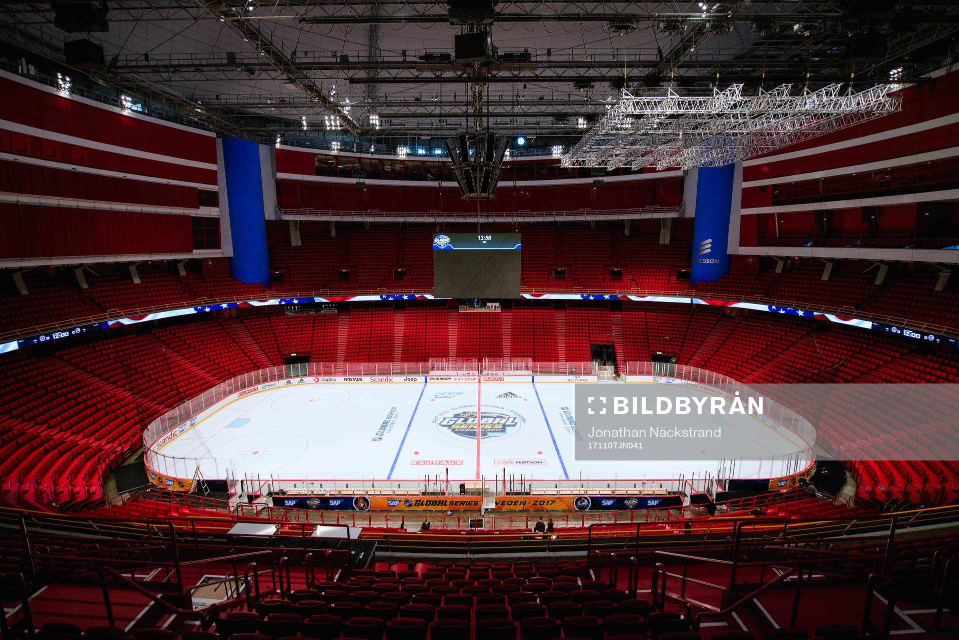 En bild på Globen innan NHL-laget Ottawa Senators