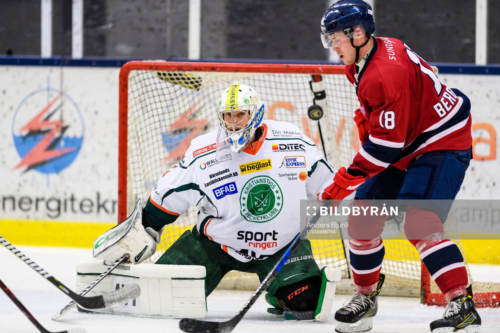 Kristianstads målvakt Joel Gistedt och Helsingborgs Julius