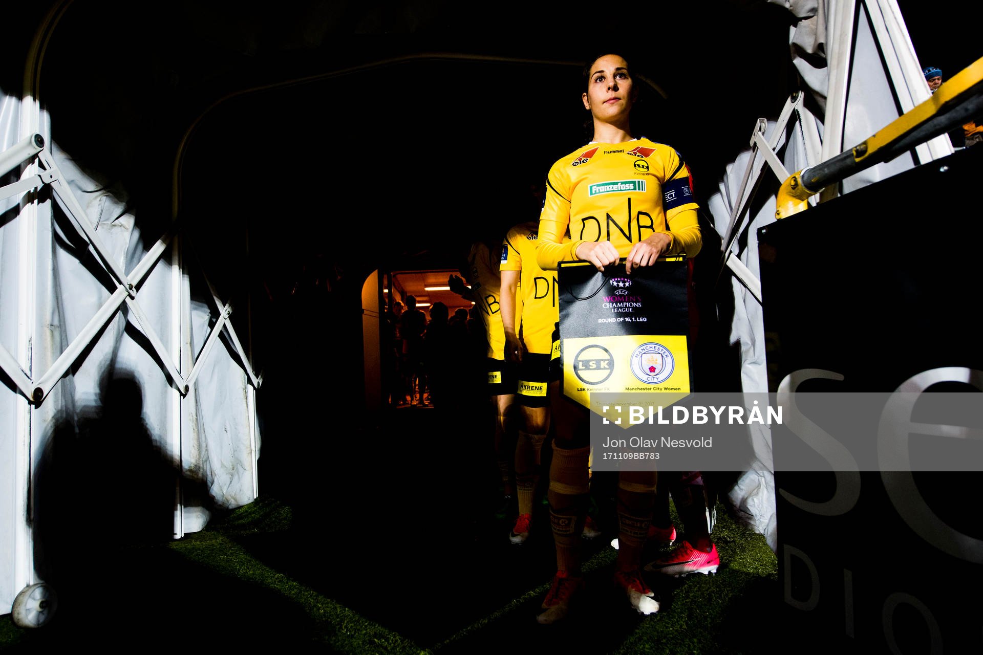 Ingrid Moe Wold of LSK Kvinner enters the pitch