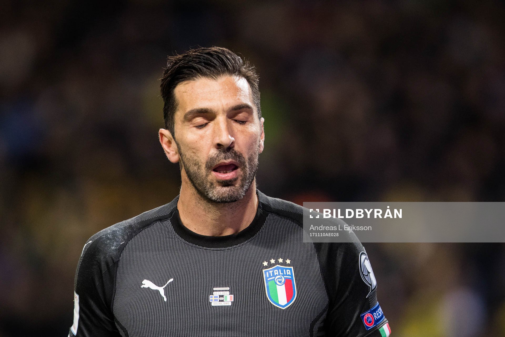 Italiens målvakt Gianluigi Buffon deppar