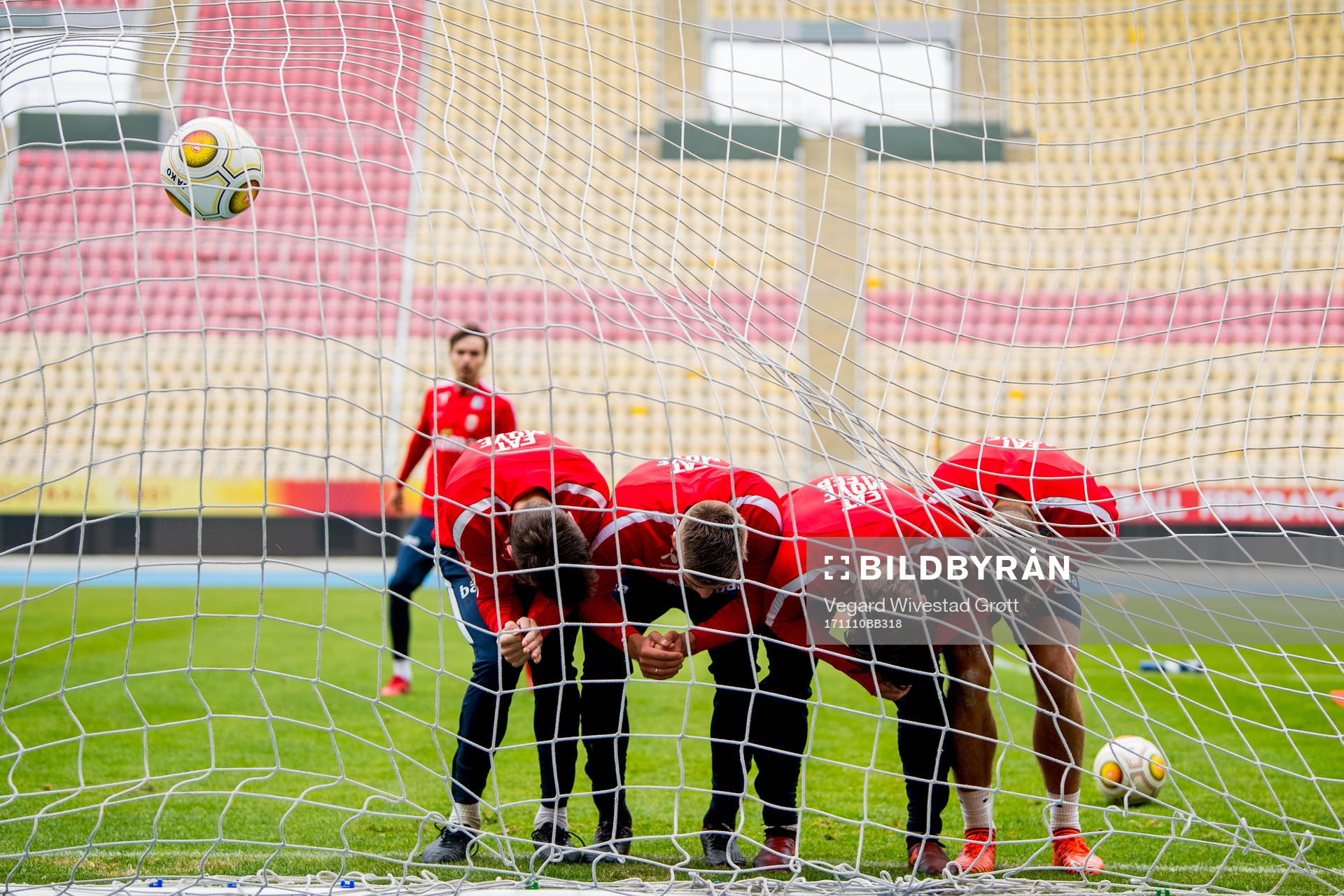 Håvard Nordtveit, Markus Henriksen, Anders Trondsen and Jørgen Skjelvik of Norway during a training session on November 10, 2017 in Skopje.