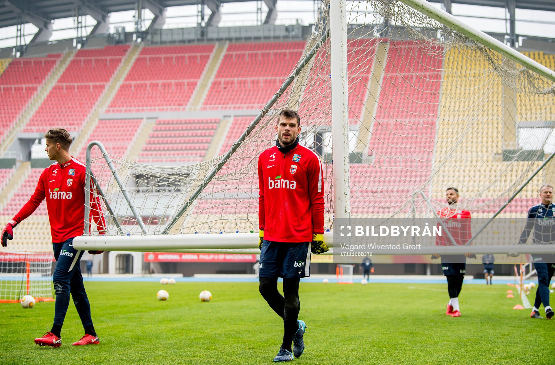 Goalkeepers Ørjan Nyland, Rune Almenning Jarstein, Sten