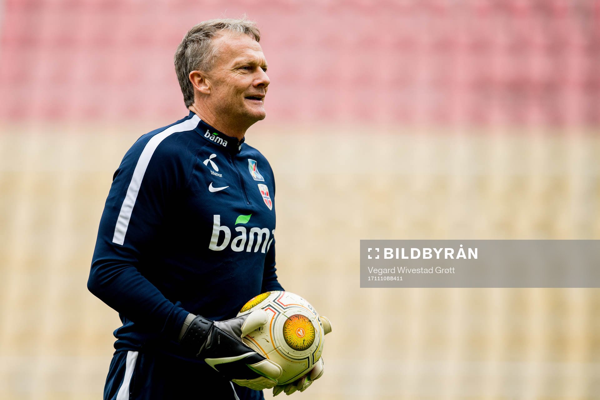 Frode Grodås, goalkeeper coach of Norway