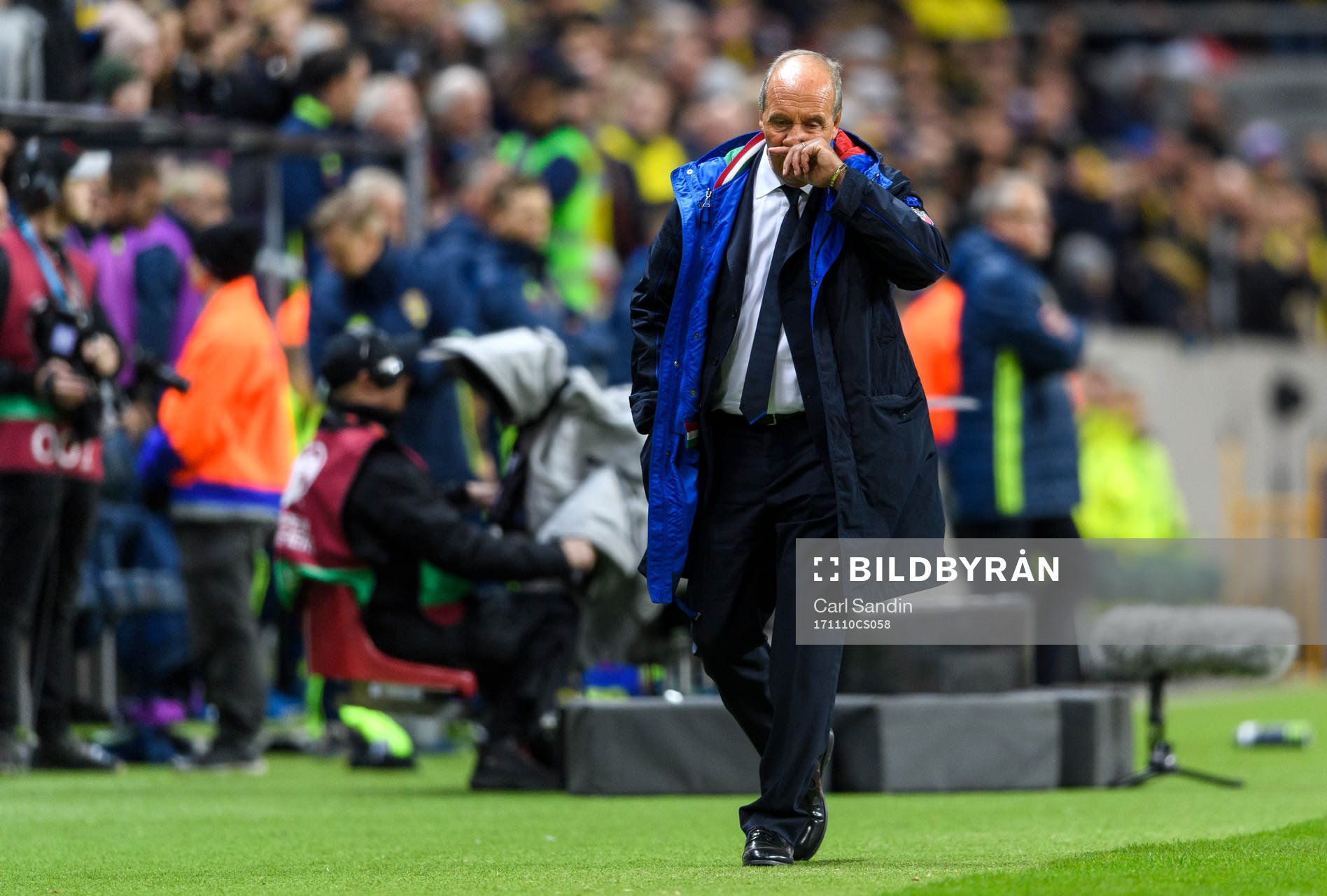 Italiens förbundskapten Gian Piero Ventura deppar