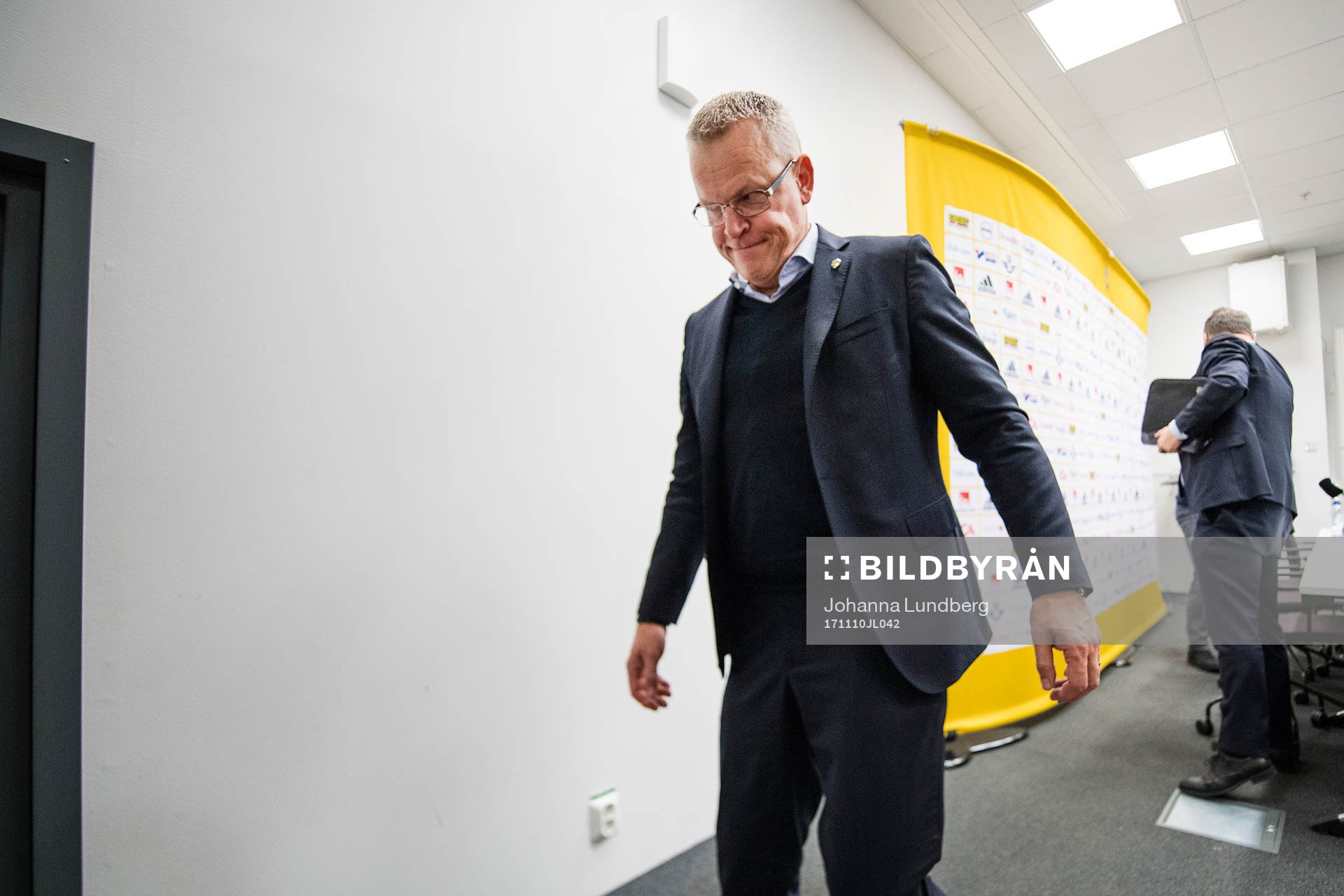 Sveriges förbundskapten Janne Andersson  deltar i en