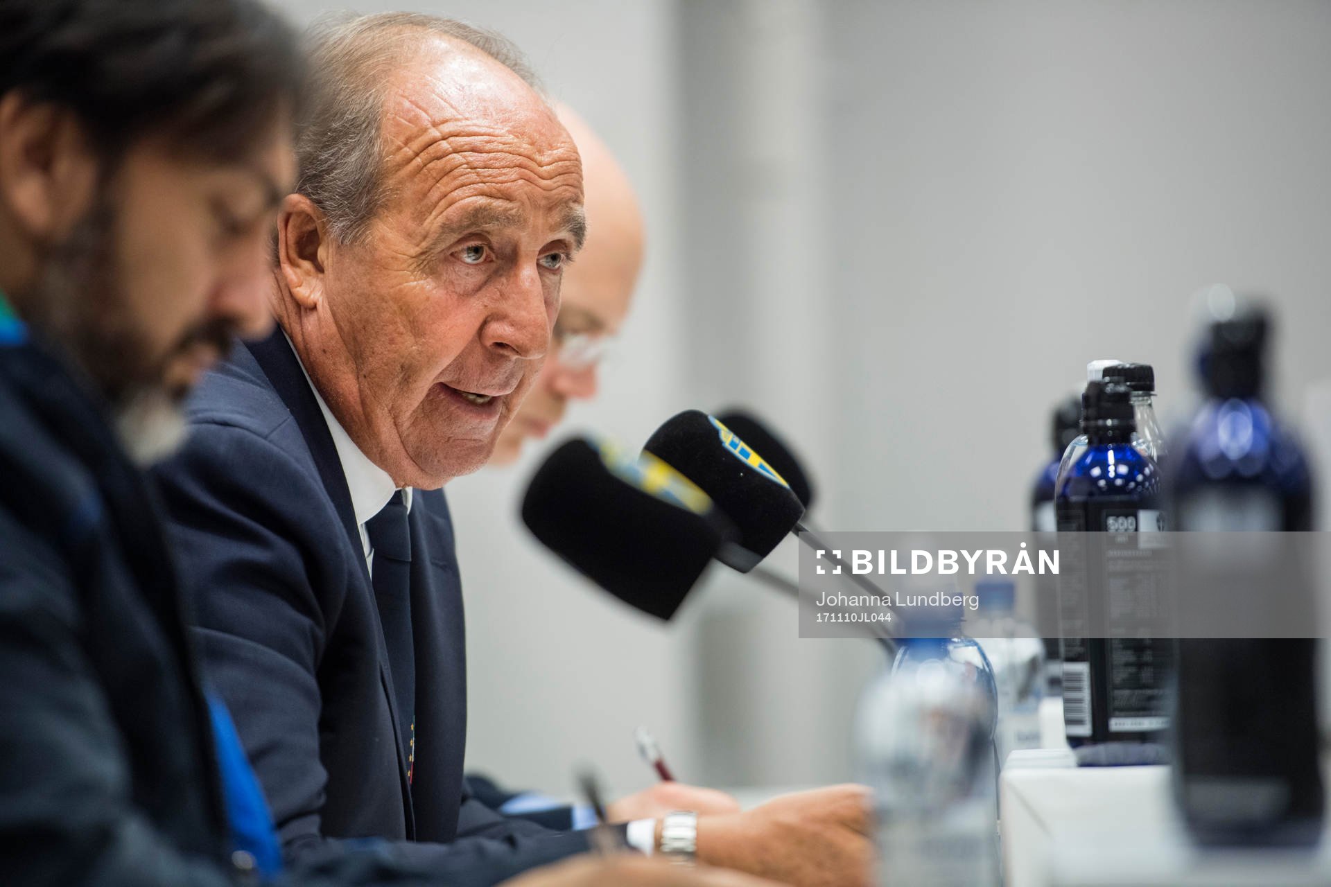 Italiens förbundskapten Gian Piero Ventura deltar i en