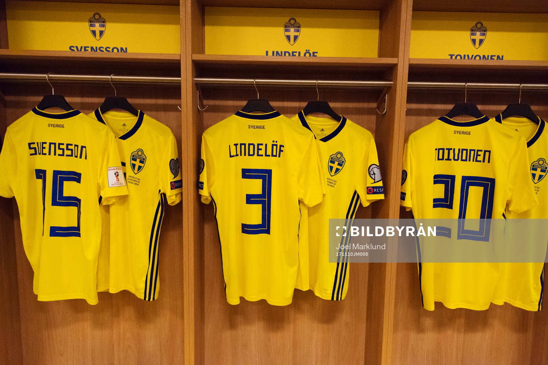 Matchtröjor för Gustav Svensson, Victor Nilsson Lindelöf