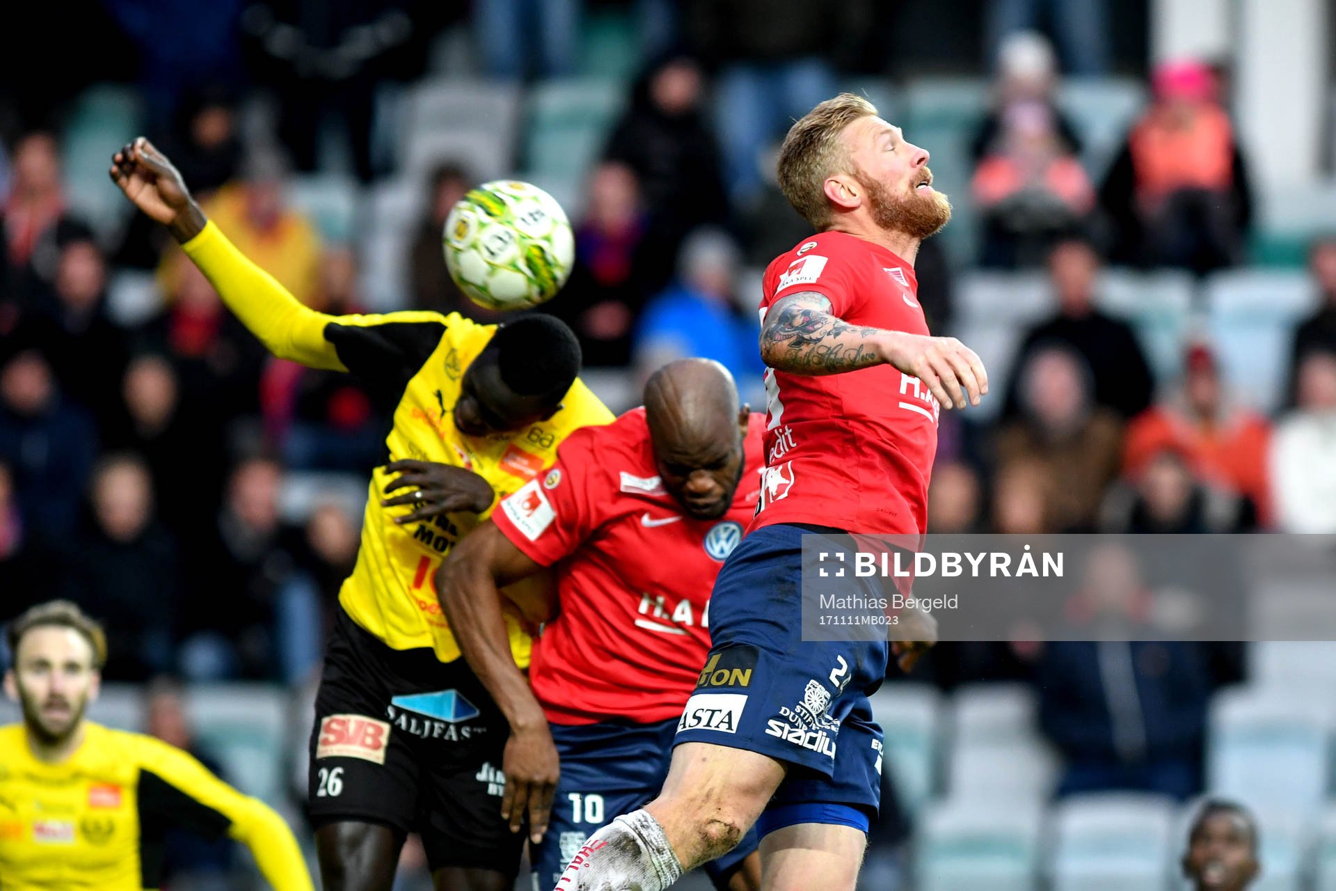 Örgrytes Fredrik Björck och Hakeem Araba och Mjällbys