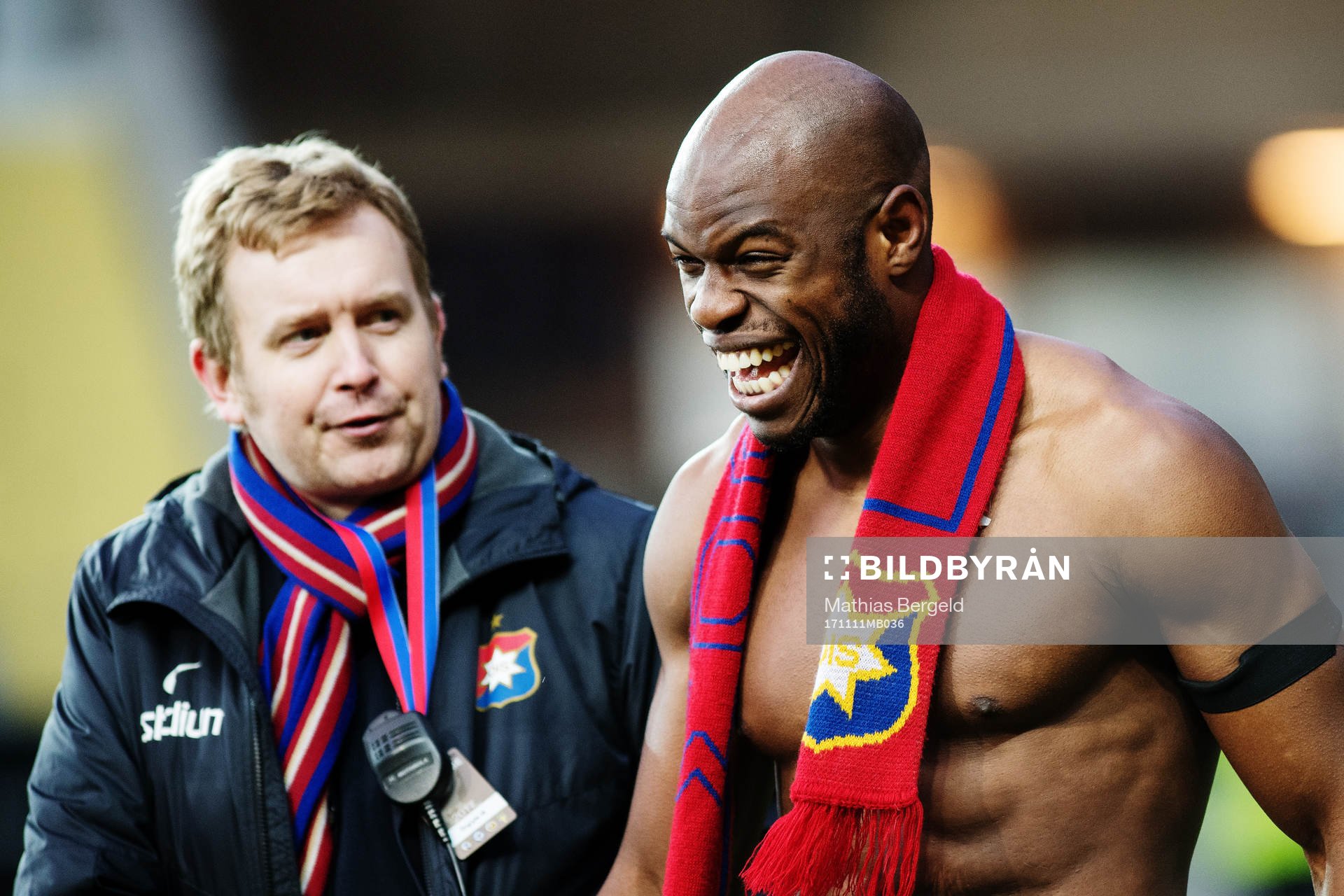 Örgrytes Hakeem Araba jublar efter fotbollsmatchen i kvalet till Superettan mellan Örgryte och Mjällby den 11 November 2017 i Göteborg.