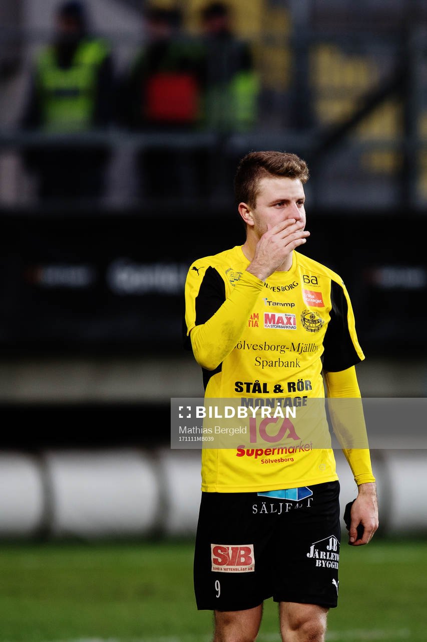 Mjällbys Joel Nilsson deppar