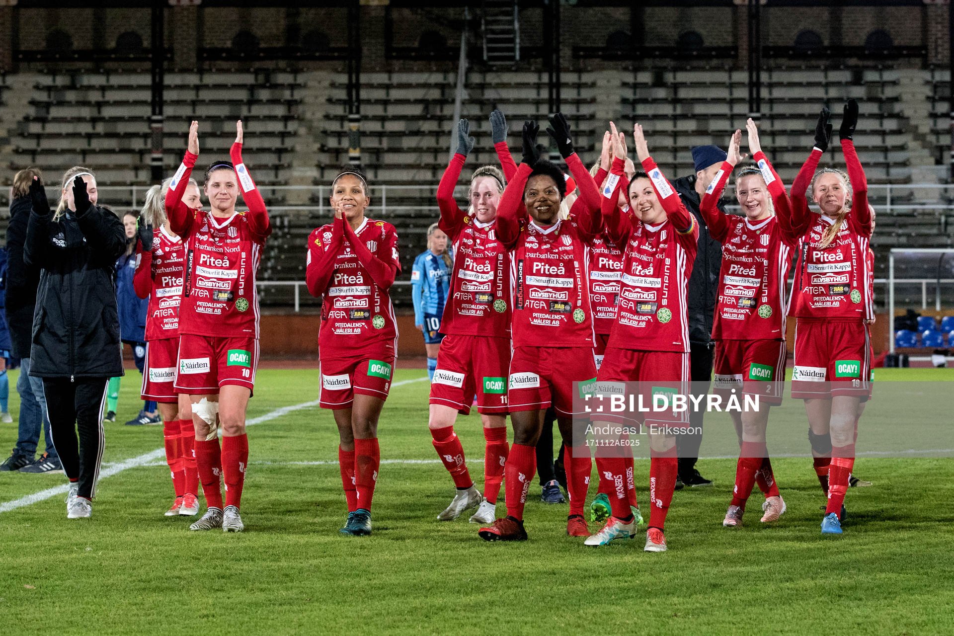 Piteås spelare jublar