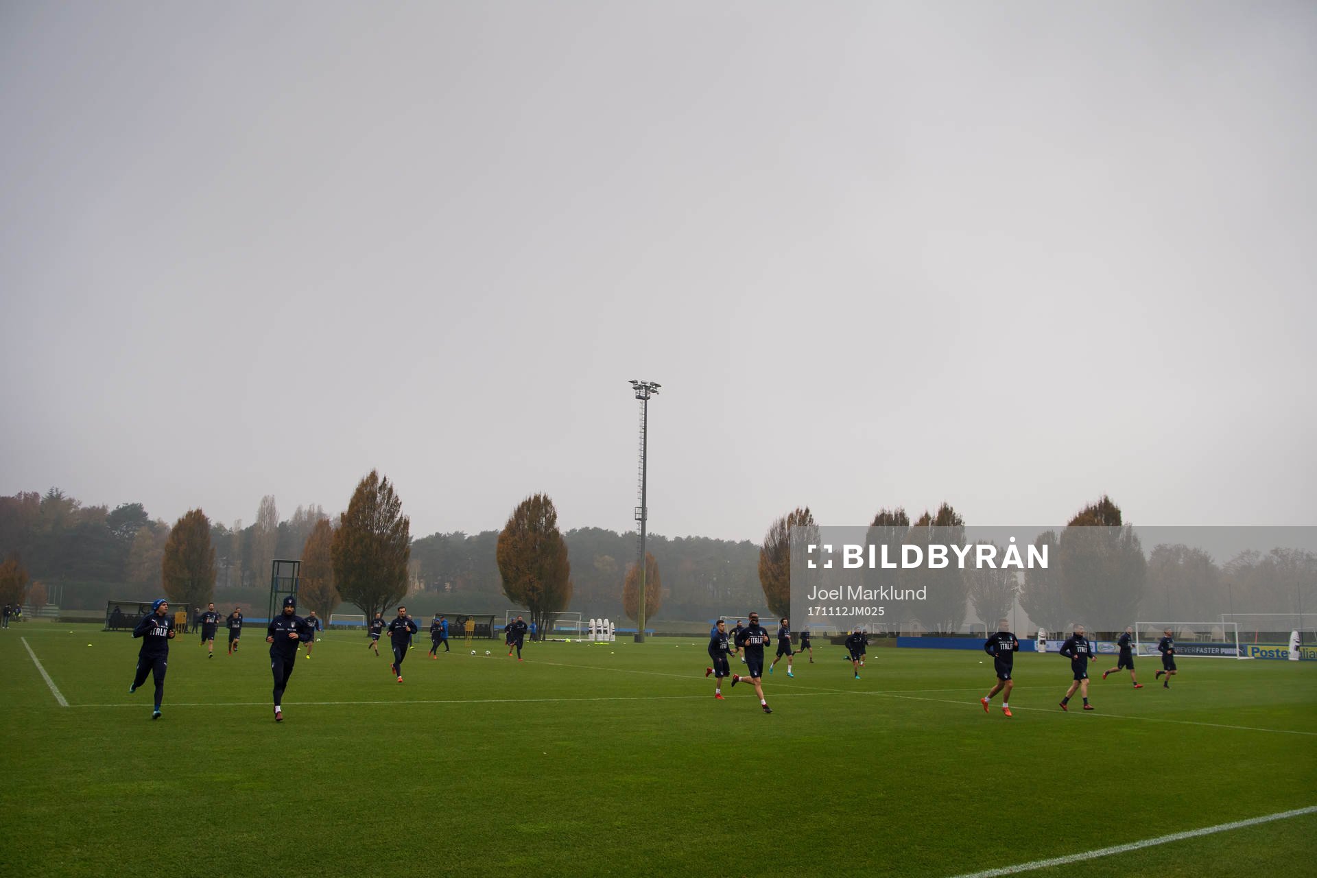 Generell vy under Italiens fotbollslandslags träning den 12 november 2017 i Milano.
