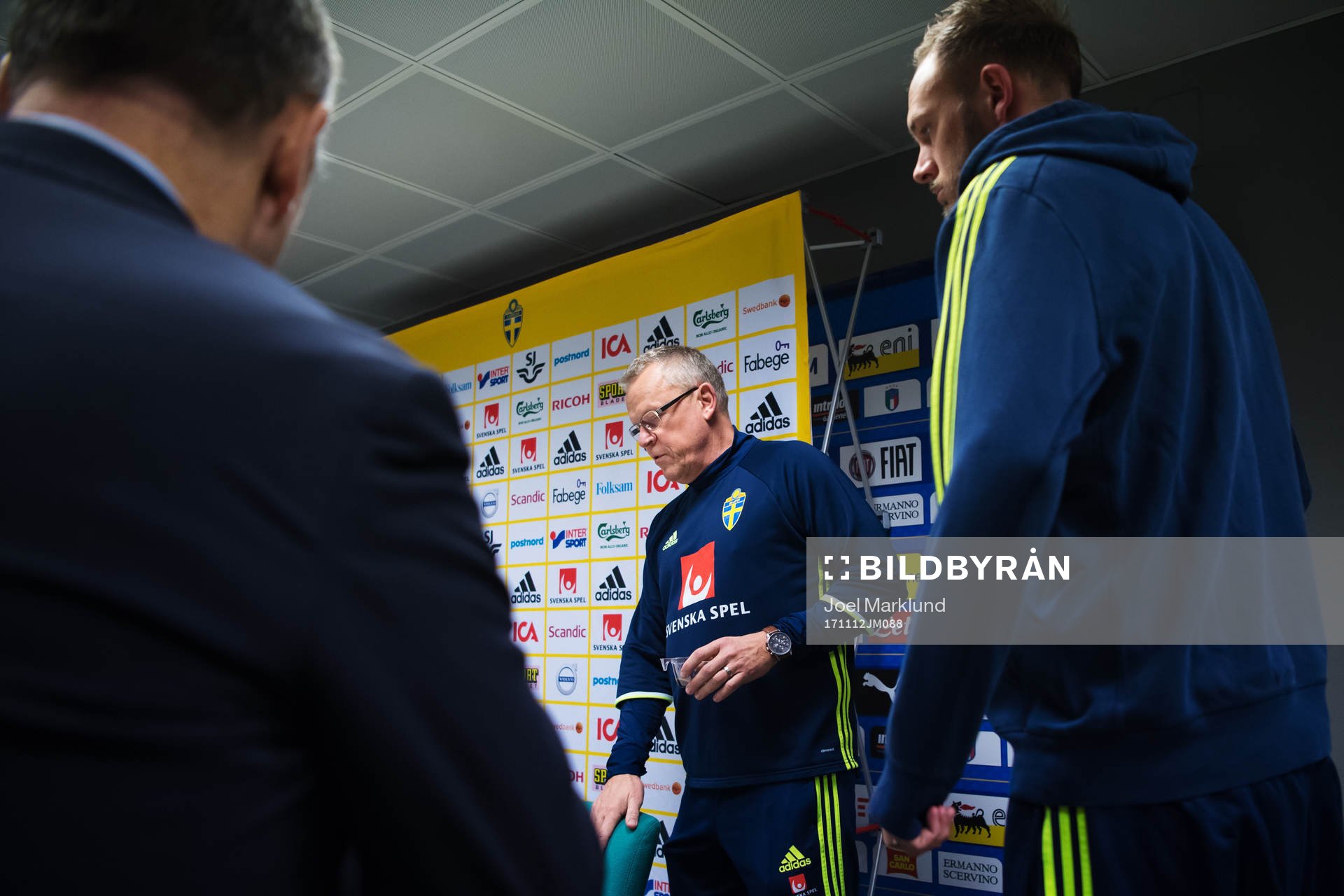 Förbundskapten Janne Andersson och Andreas Granqvist på