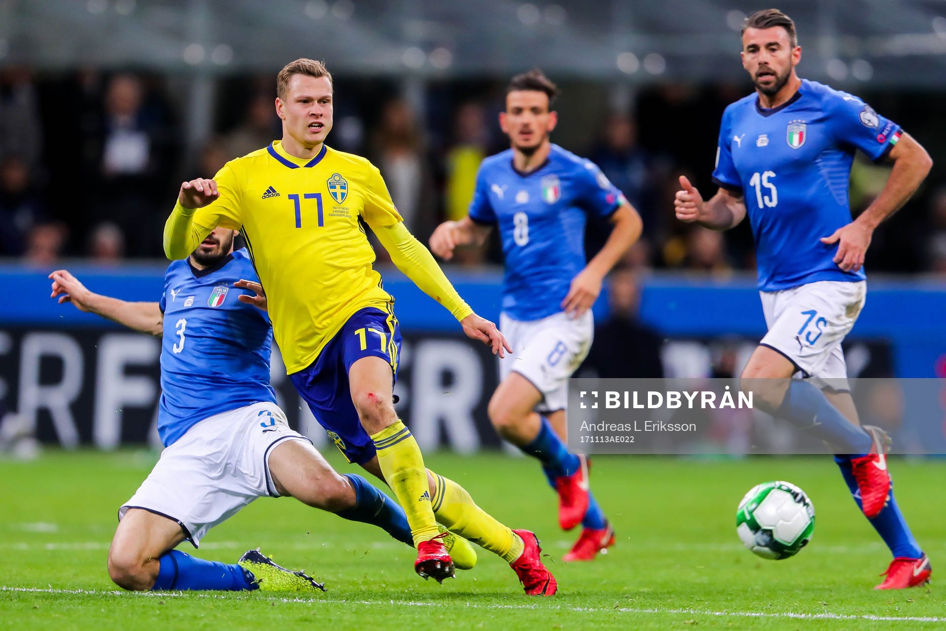 Italiens Eder Citadin Martins, Sveriges Viktor Claesson,