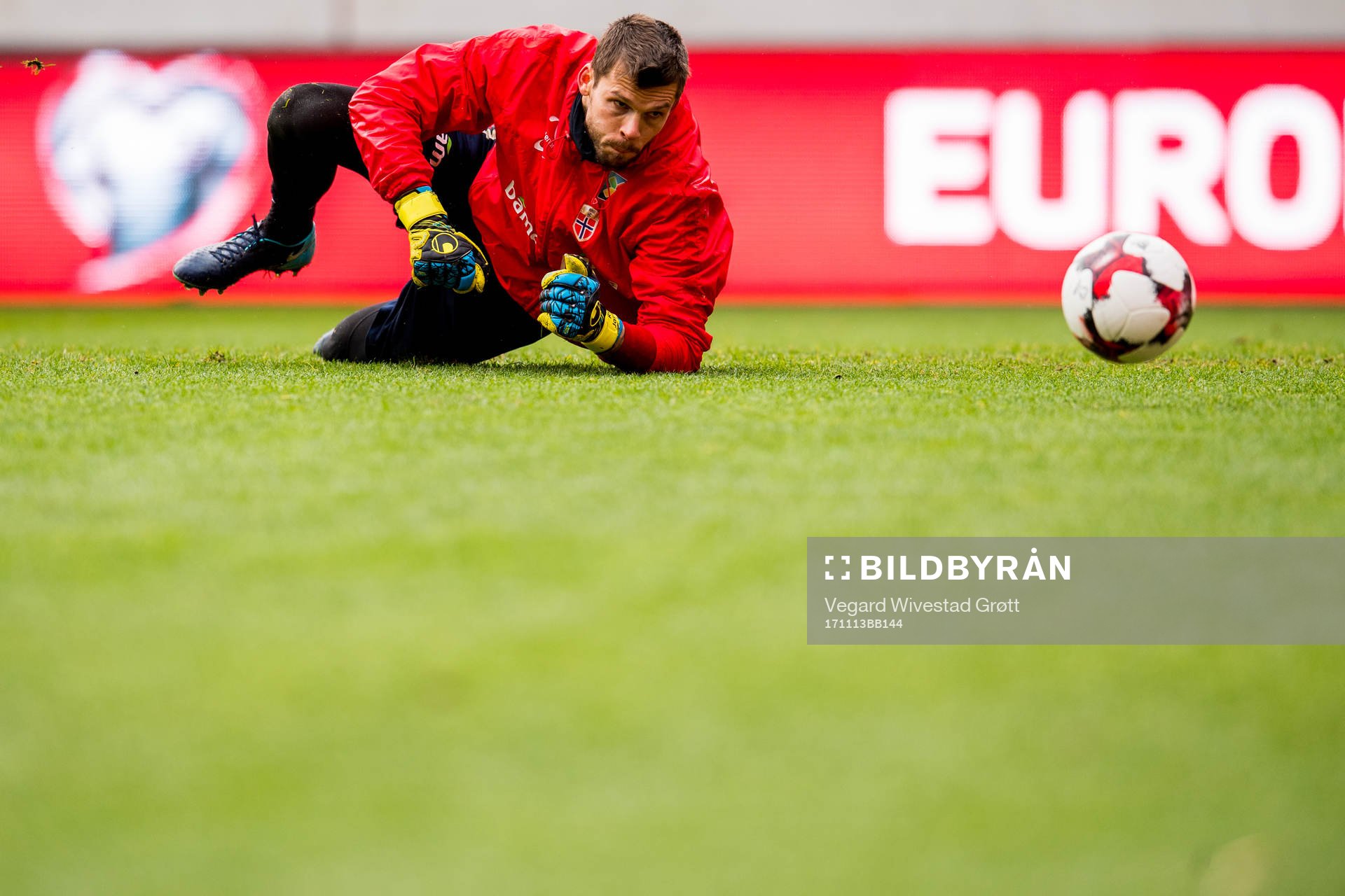 Goalkeeper Rune Almenning Jarstein of Norway