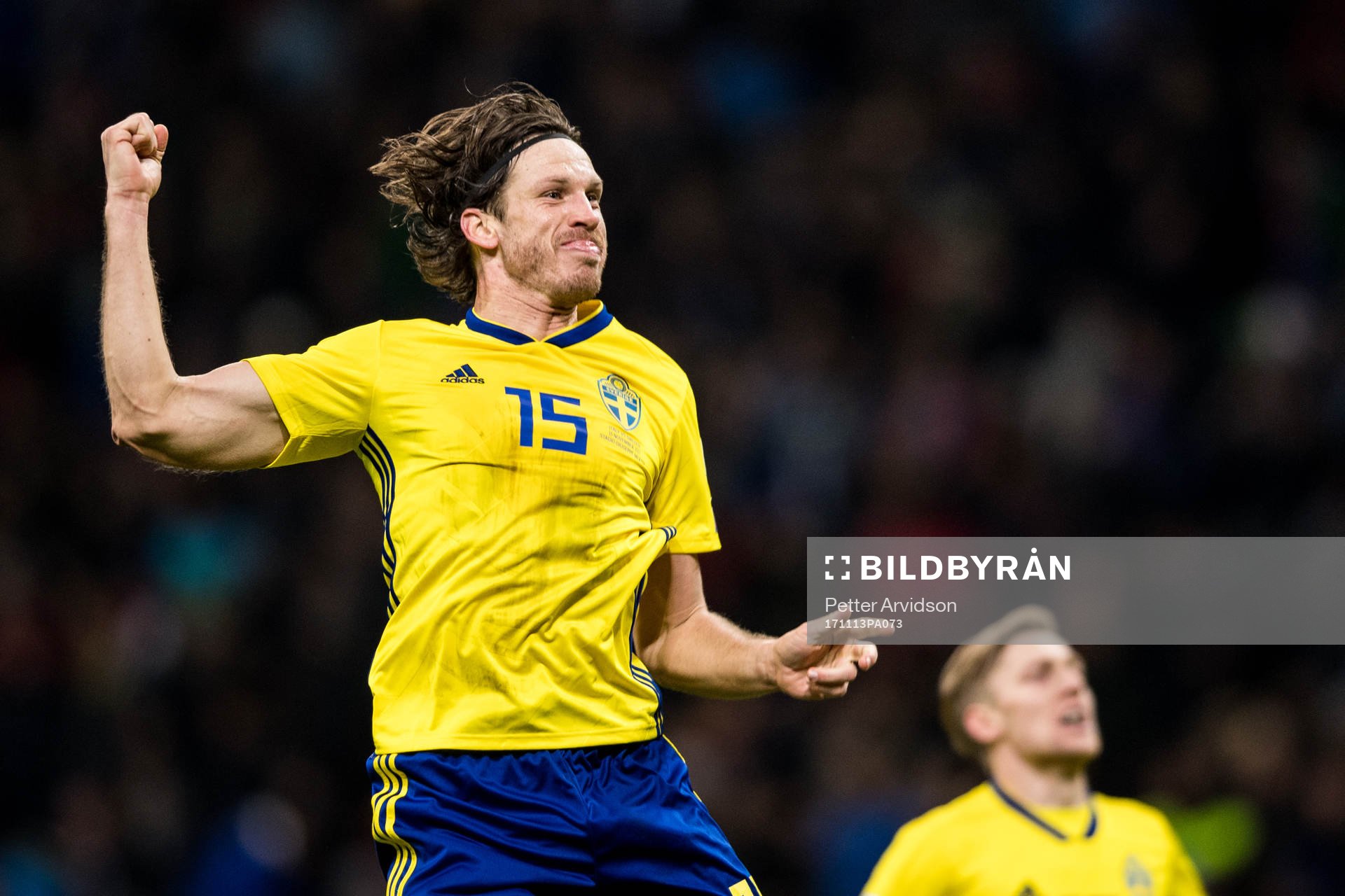 Sveriges Gustav Svensson jublar efter att VM-platsen är säkrad efter fotbollsmatchen i VM-kvalets play-off mellan Italien och Sverige den 13 november 2017 i Milano.
