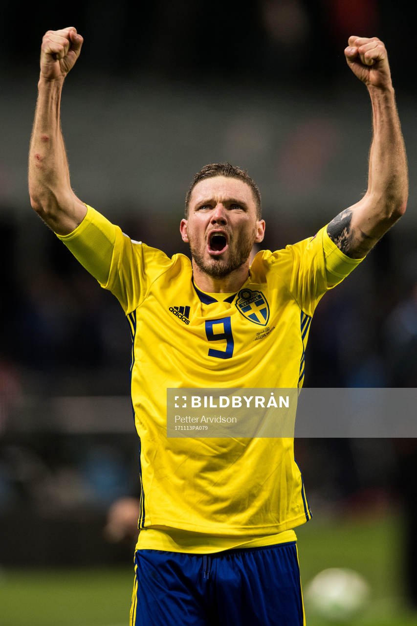 Sveriges Marcus Berg jublar
