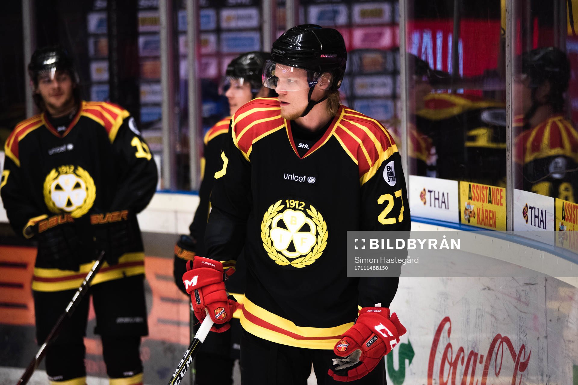 Brynäs Ludvig Nilsson före ishockeymatchen i SHL mellan