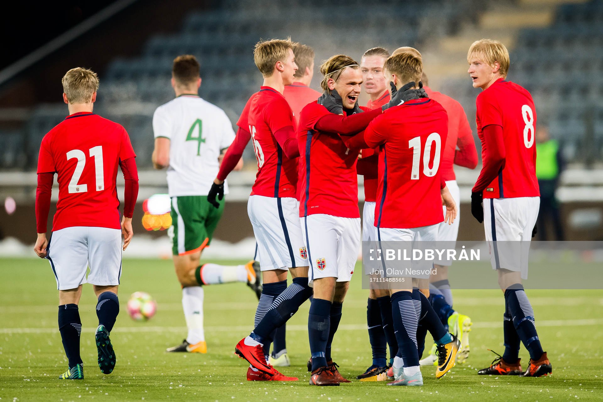 Iver Fossum of Norway celebrates with his teammates after scoring 2-1 during the UEFA European Under-21 Qualifier match between Norway and Ireland on November 14, 2017 in Drammen.