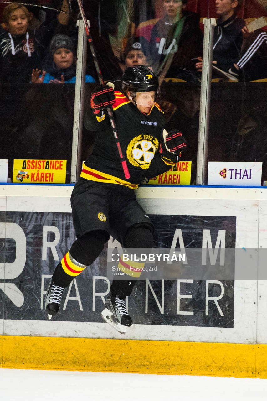 Brynäs Daniel Mannberg jublar