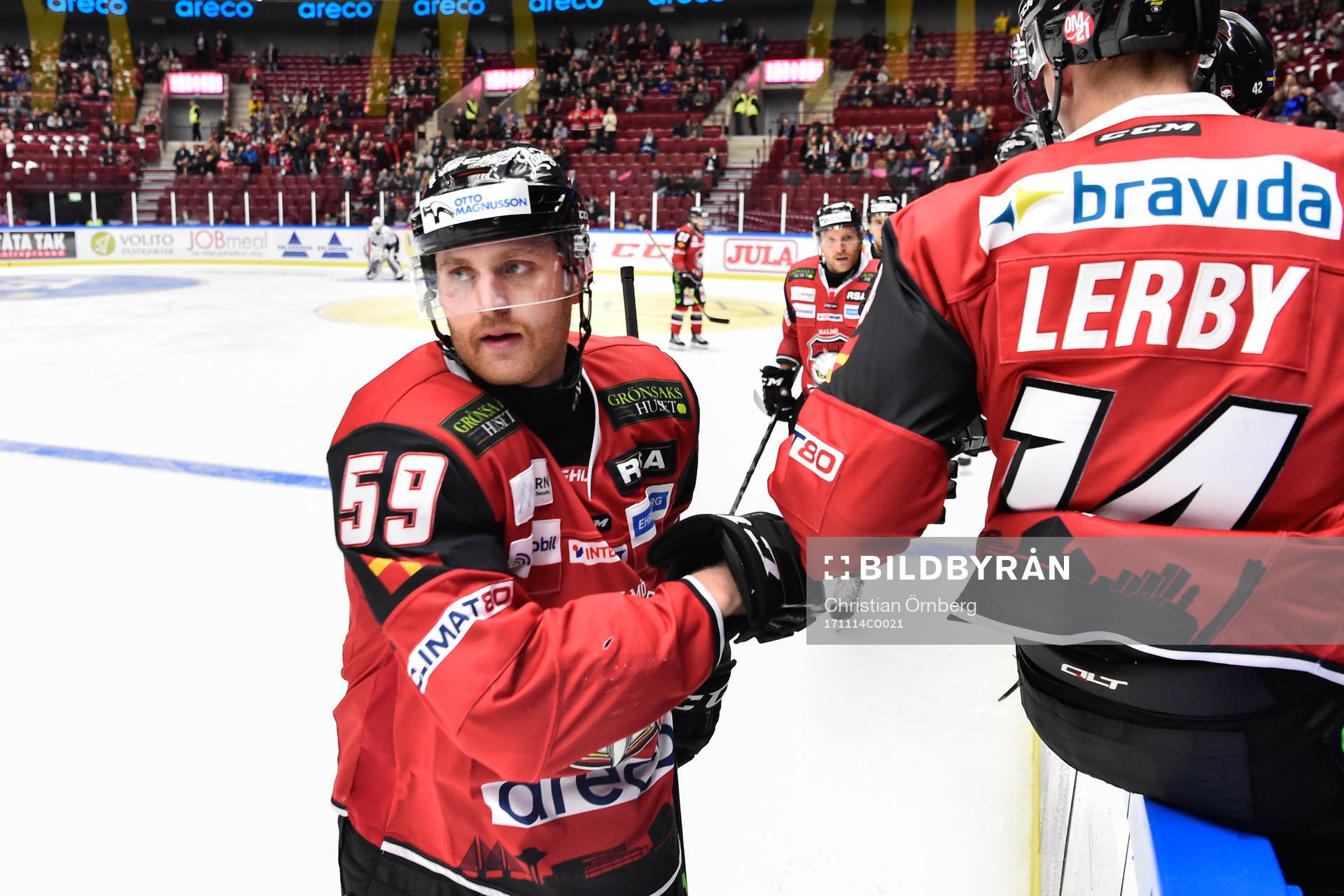 Malmö Redhawks Anton Mylläri jublar