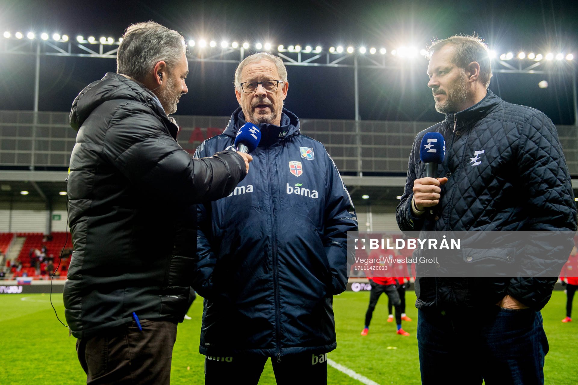 Commentator Kenneth Fredheim, Lars Lagerbäck, head coach