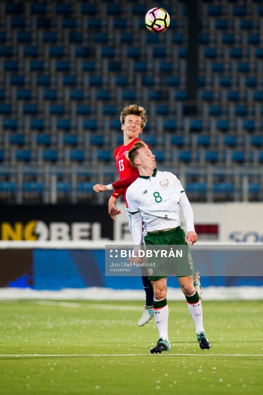 Erlend Reitan of Norway and Henry Charsley of Ireland during the UEFA European Under-21 Qualifier match between Norway and Ireland on November 14, 2017 in Drammen.