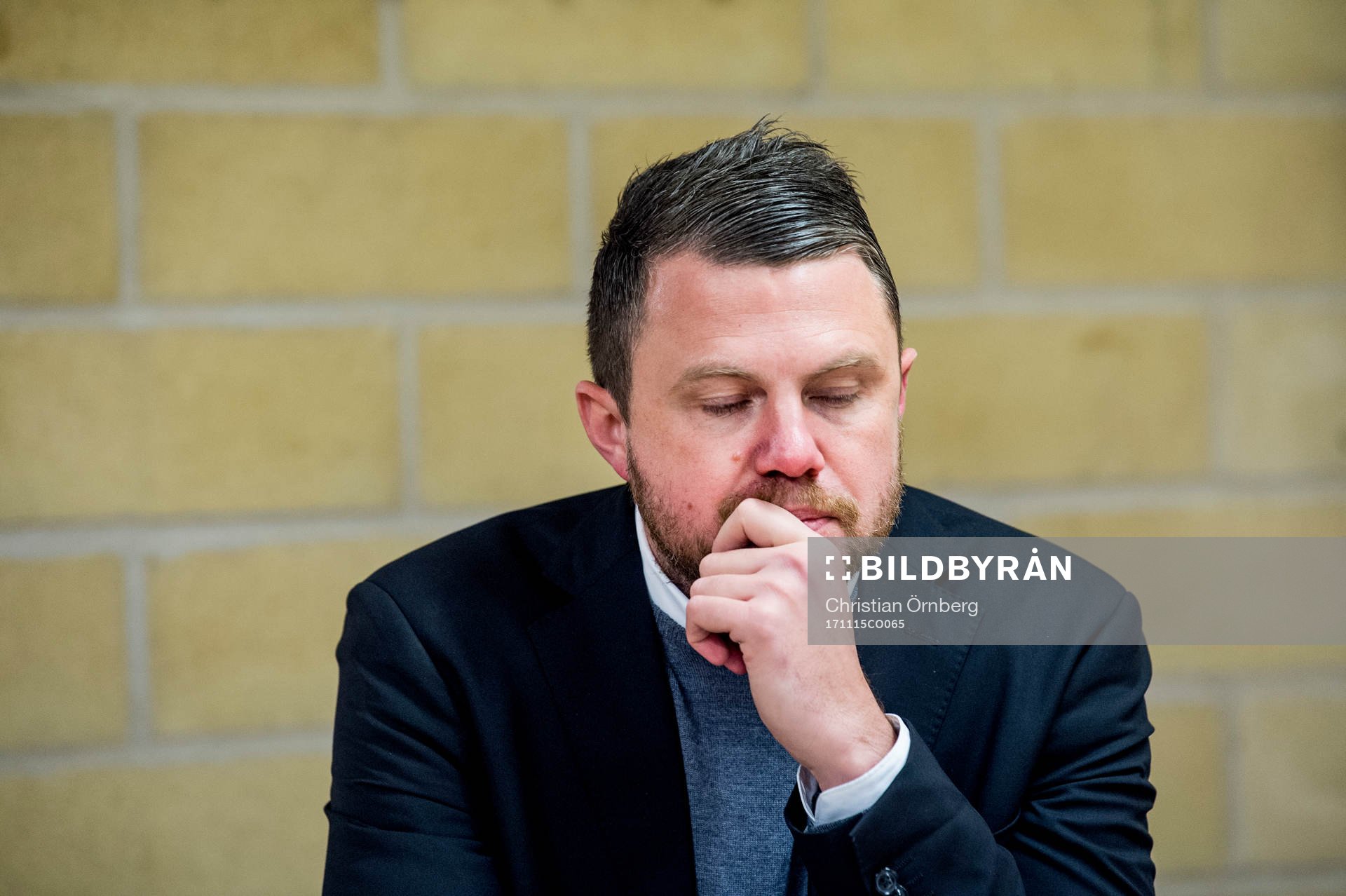 Jönköpings tränare Jimmy Thelin deppar på