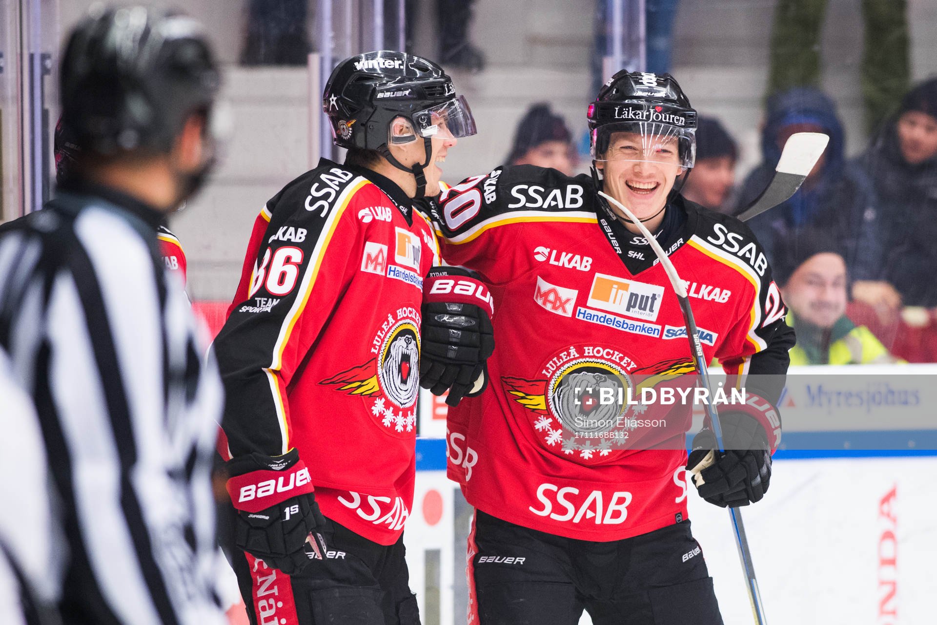 Luleås Emil Larsson och Gustav Rydahl jublar