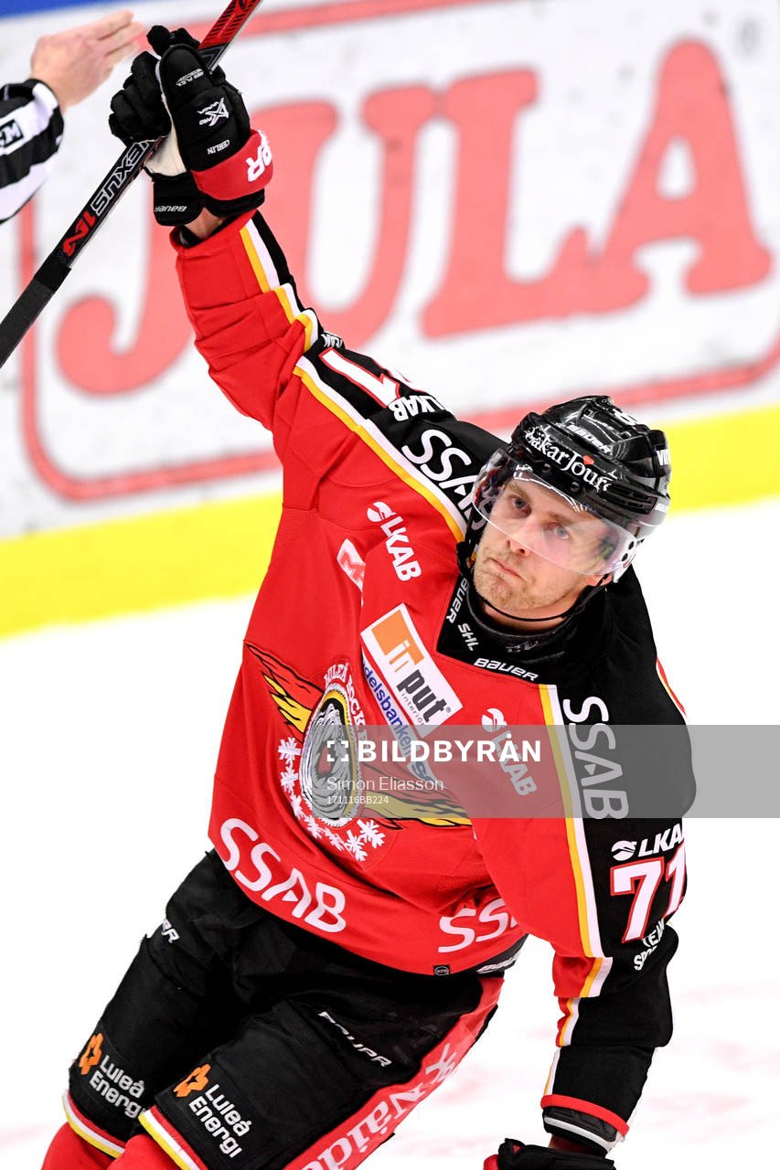 Luleås Patrick Cehlin jublar