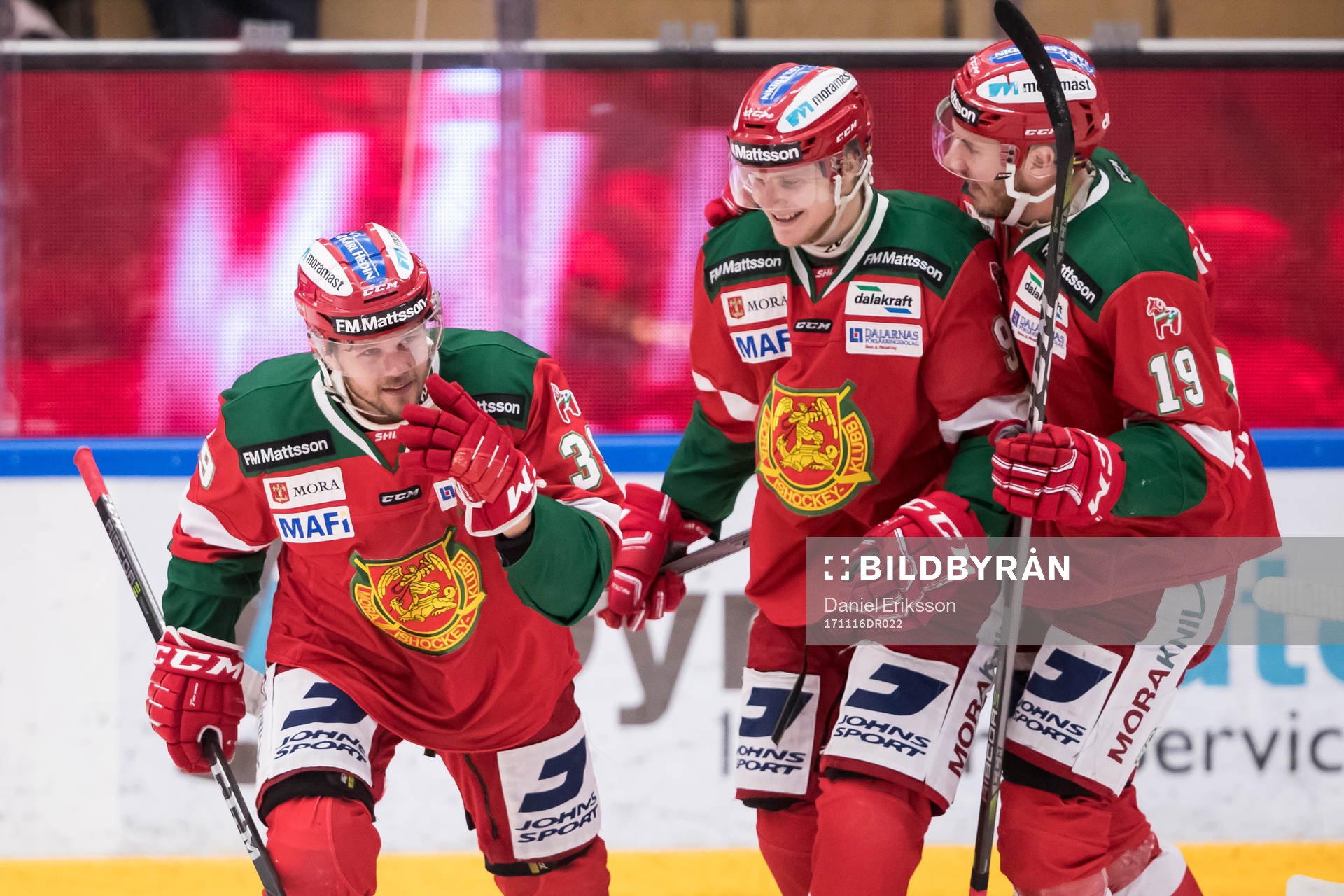 Moras Jacob Nilsson jublar